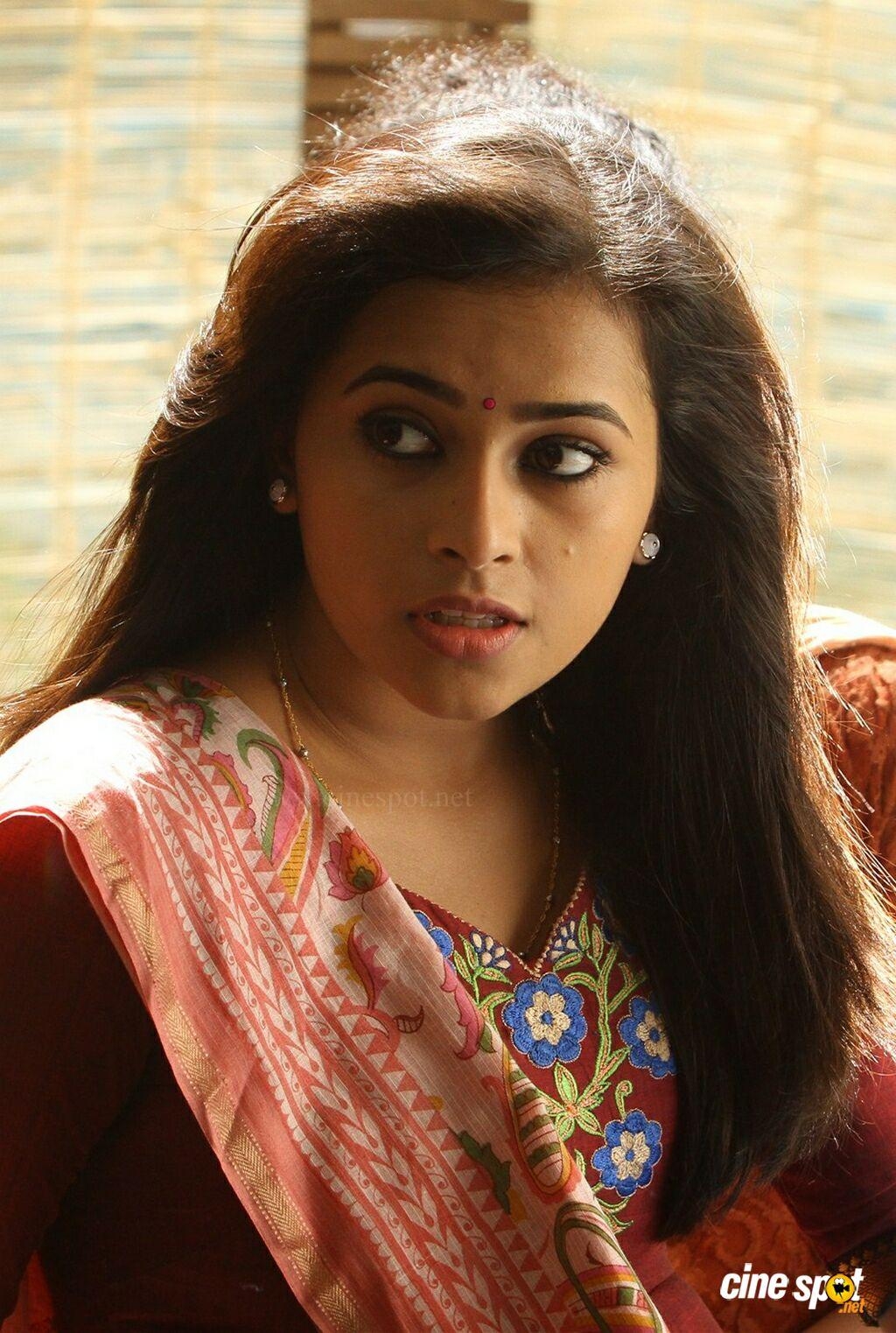 1030x1530 Sri Divya Actress Photo, Phone