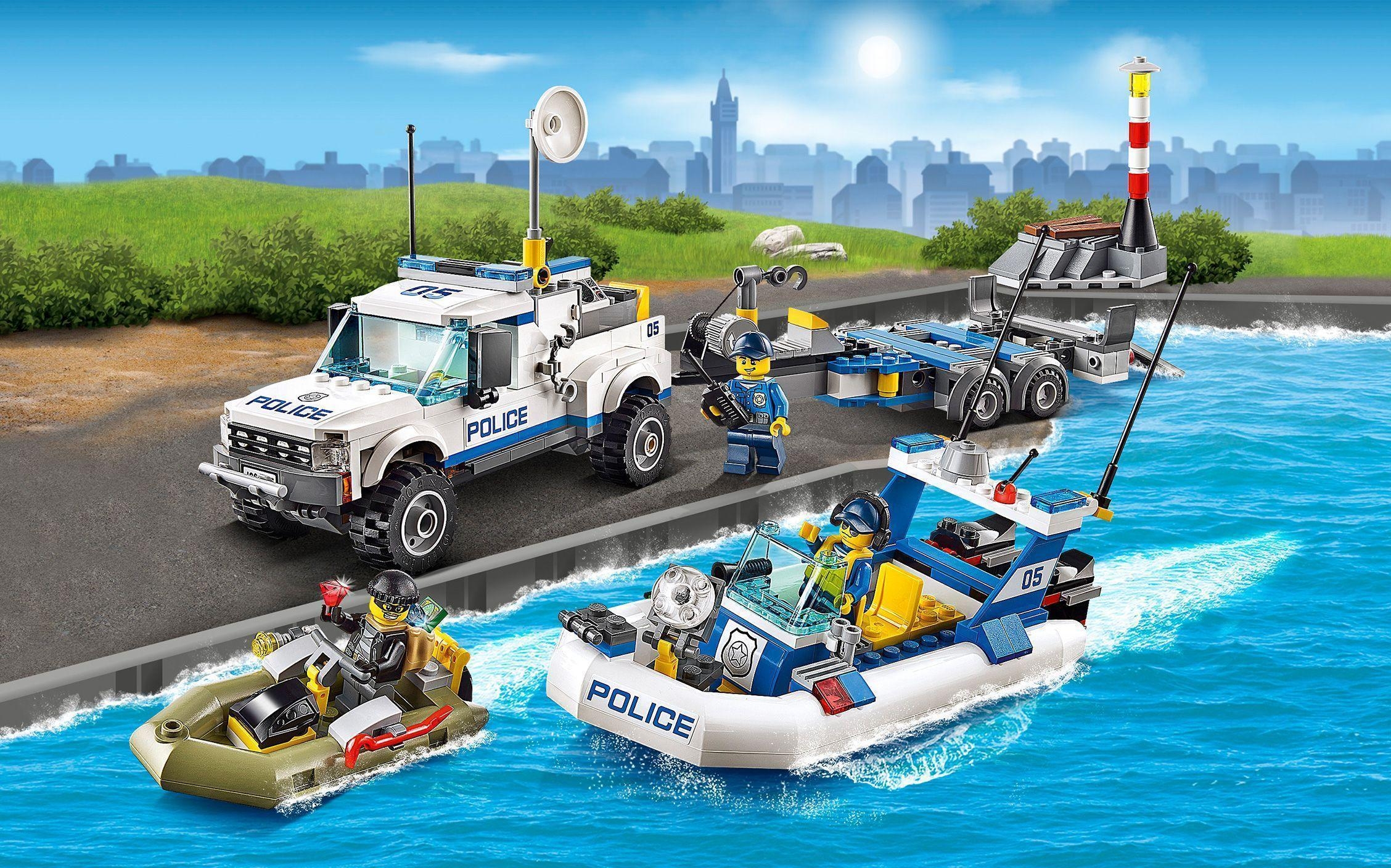 2260x1410 Wallpaper® City Activities LEGO.com, Desktop