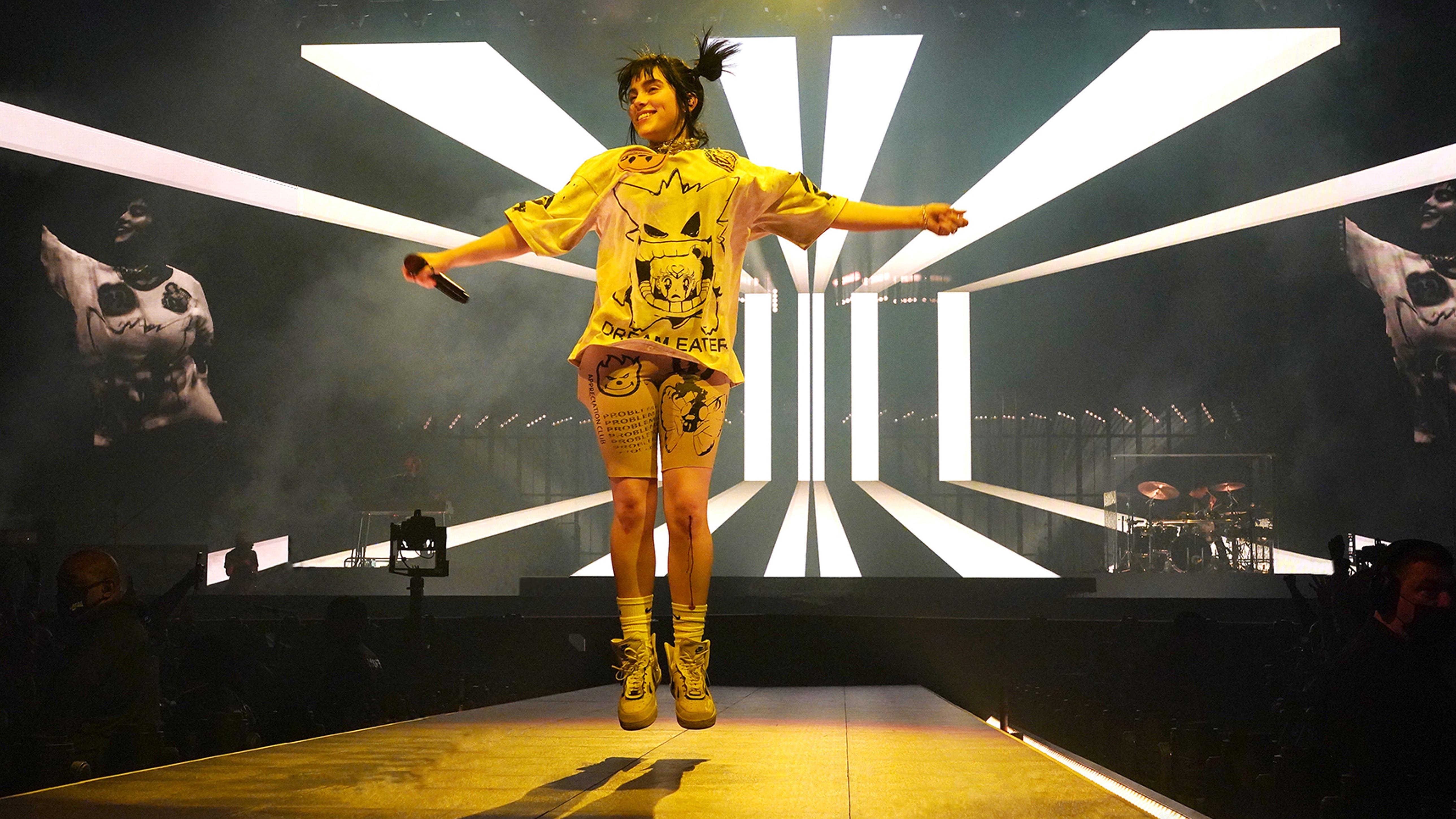 5160x2900 WALLPAPER: Billie Opens Happier Than Ever Tour NOLA 02 03 2022, Desktop