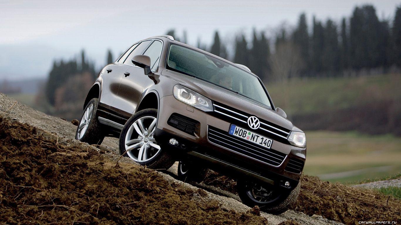 1370x770 Volkswagen Touareg Wallpaper, Best Volkswagen Touareg Image, Desktop