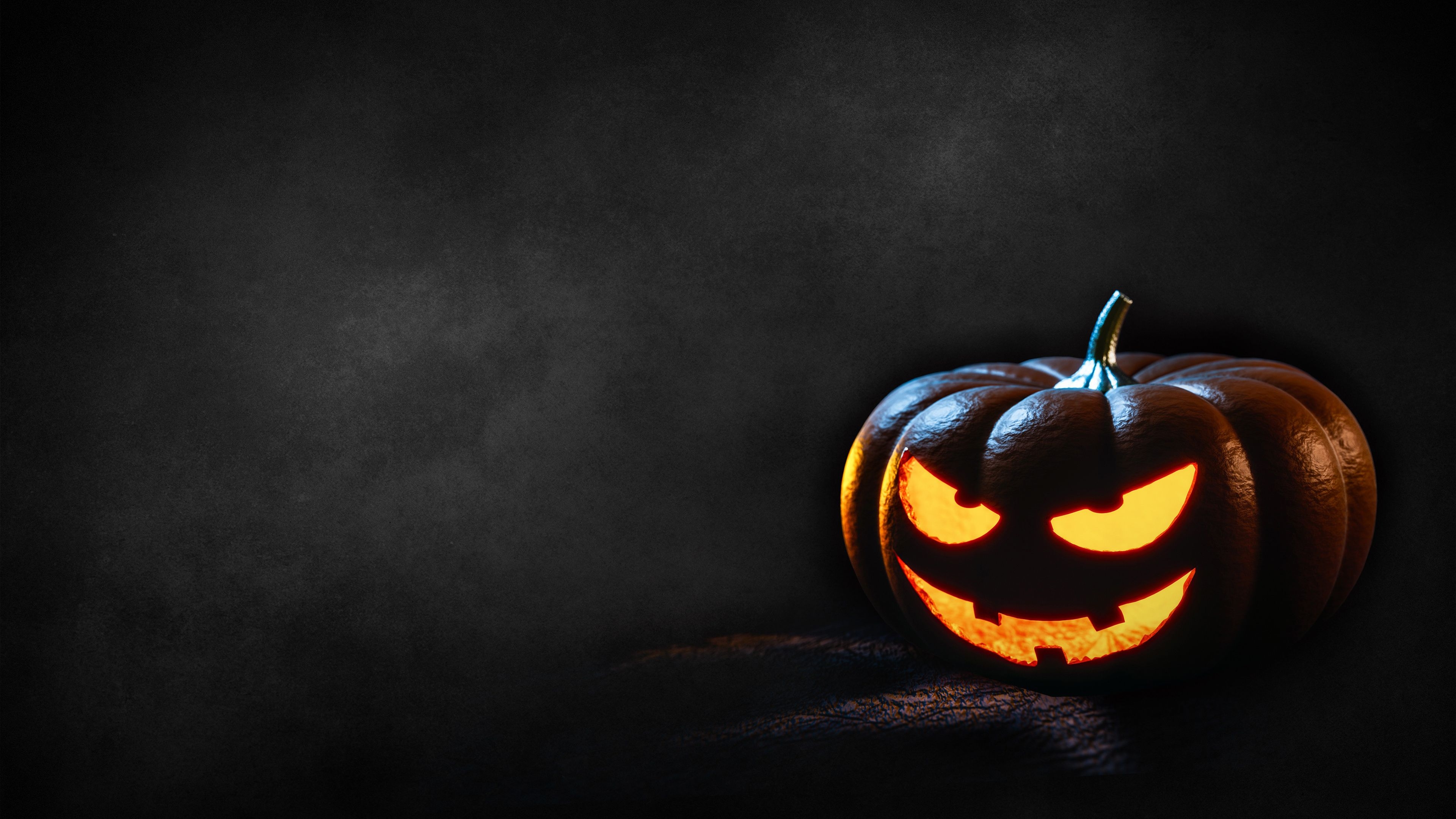 3840x2160 Halloween, Desktop