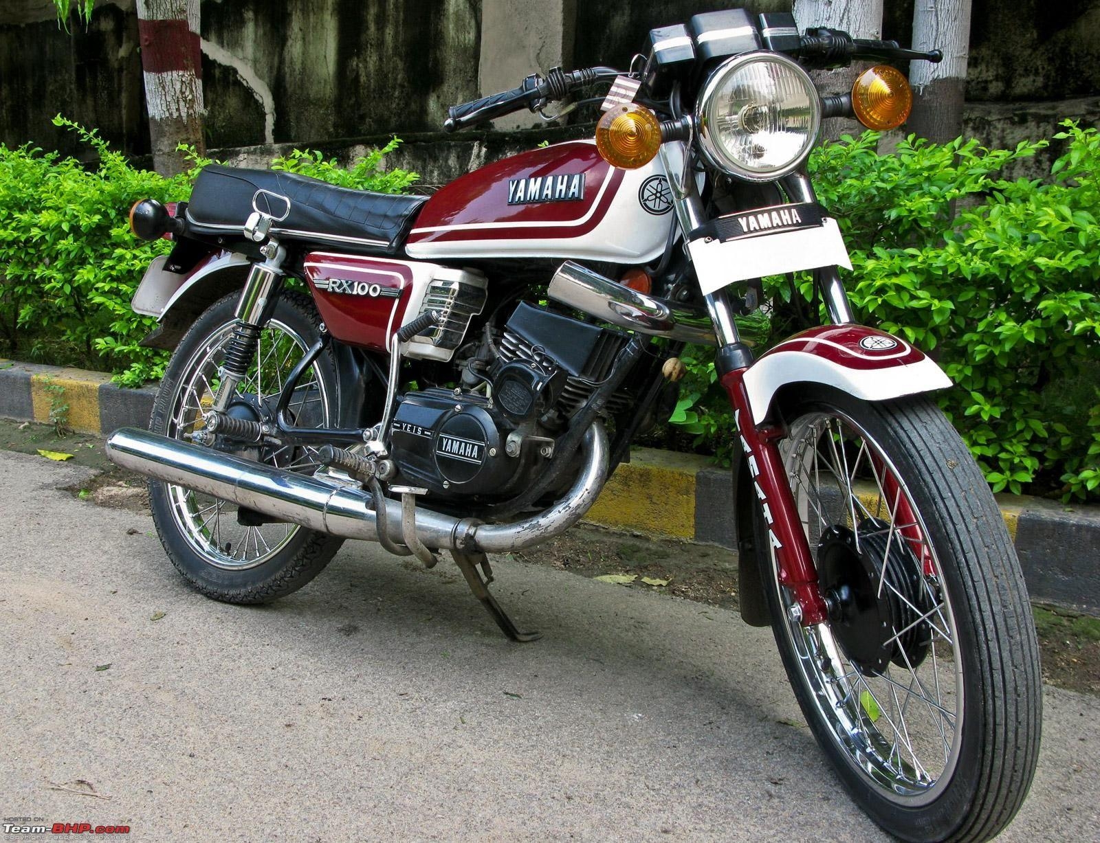 1600x1230 2 Stroke Motorcycle Legends Of India: Yamaha RX RD 350 To Yezdi 350!, Desktop