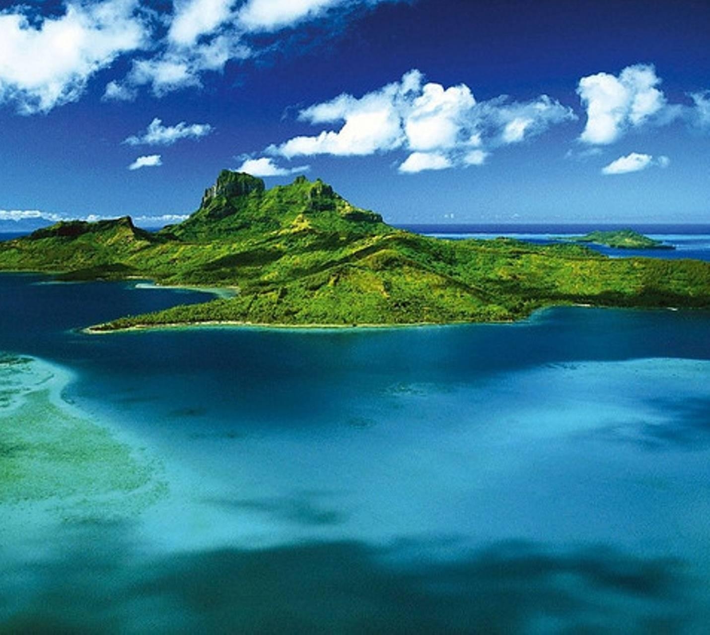 1430x1280 French Polynesia Wallpaper, Desktop