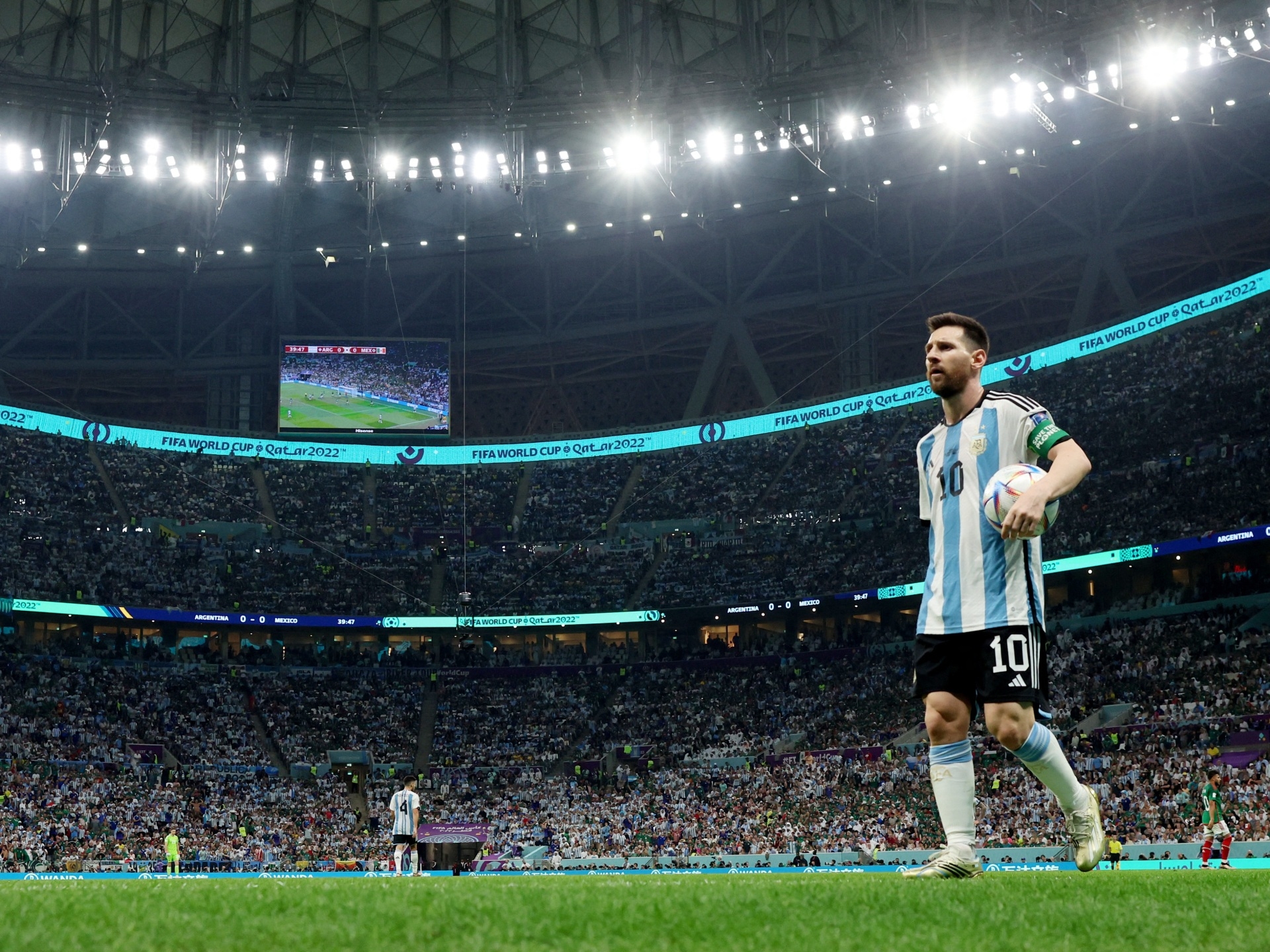 1920x1440 Photos: Messi magic guides relieved Argentina past Mexico. In Picture News, Desktop