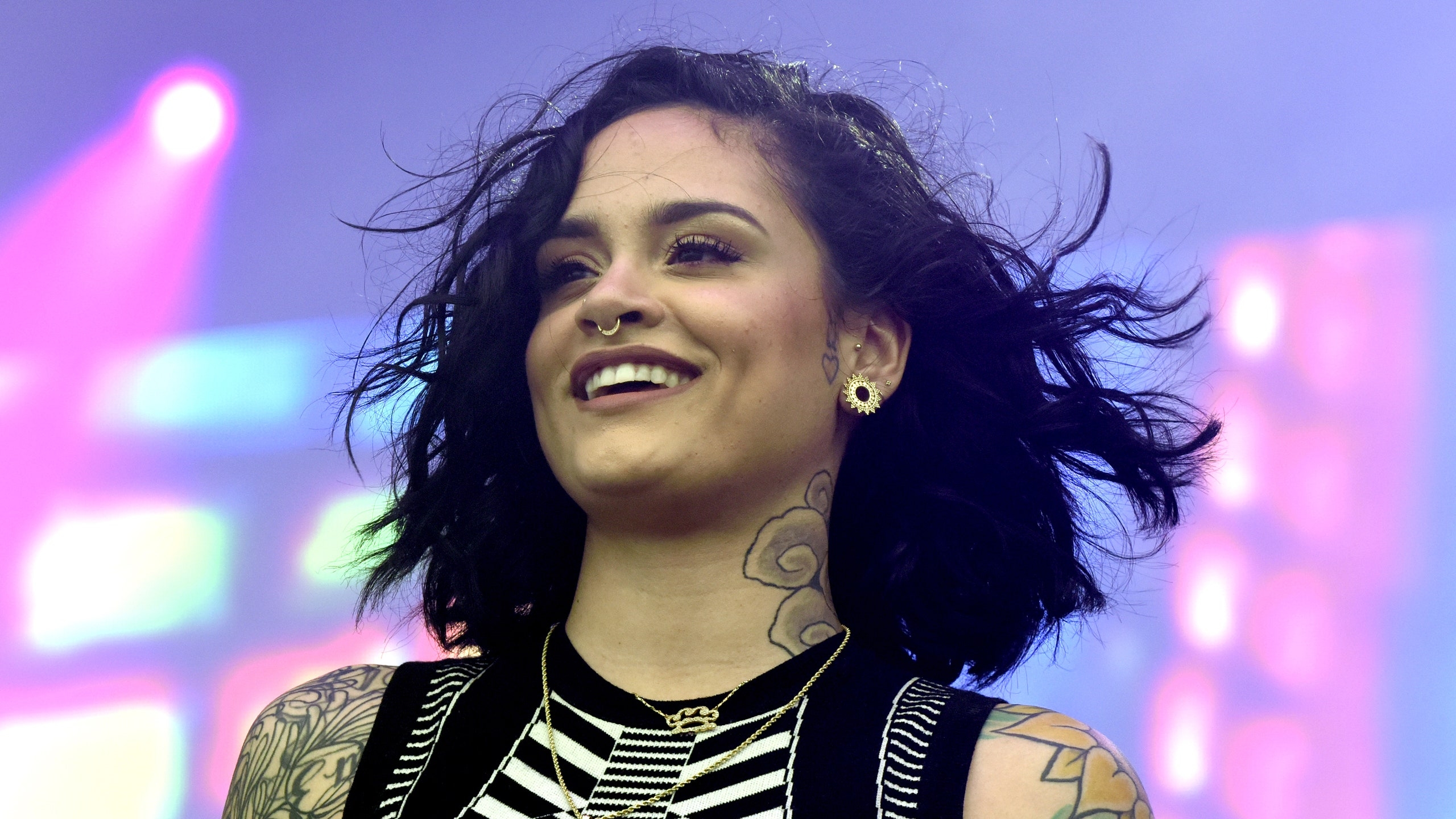 2560x1440 Fans Educate Kehlani on LGBTQ Definitions, Desktop