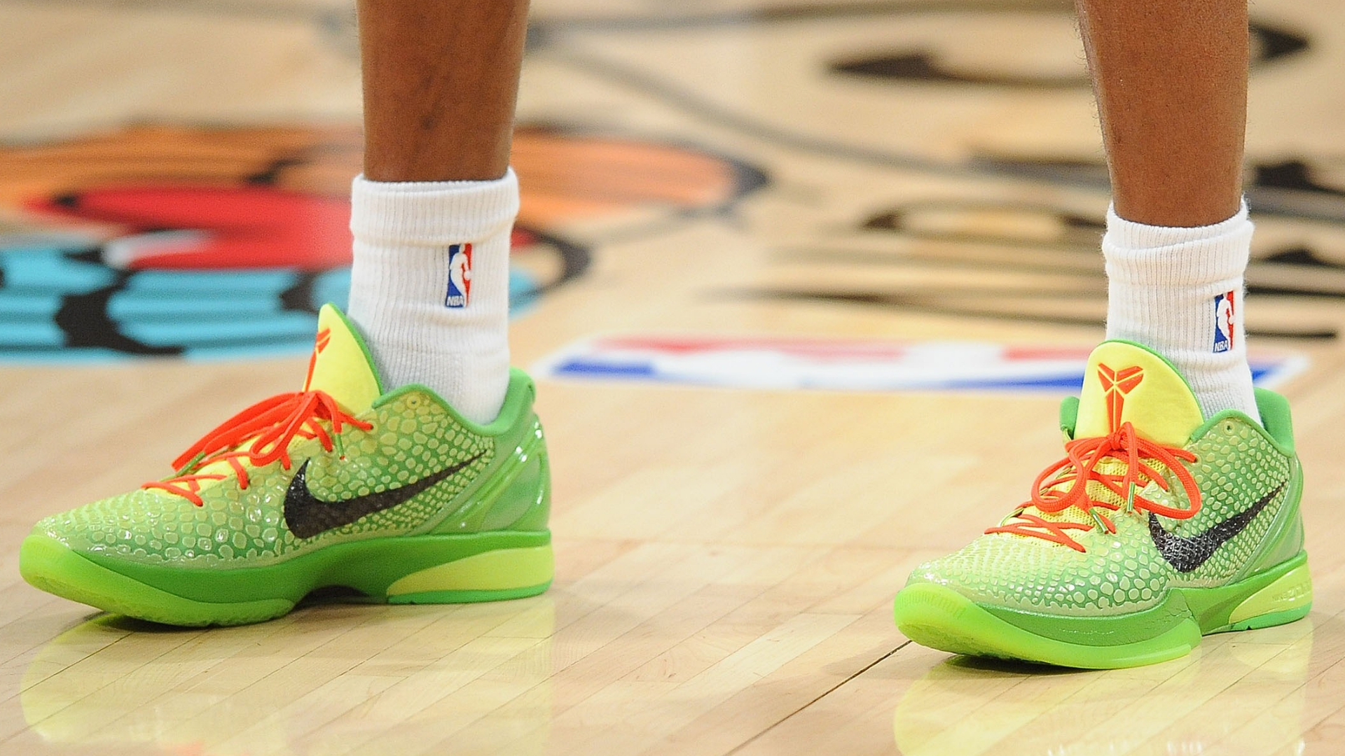 1920x1080 Ranking the best NBA Christmas Day signature sneakers: Kobe 6 'Grinch' in class of its own, Desktop