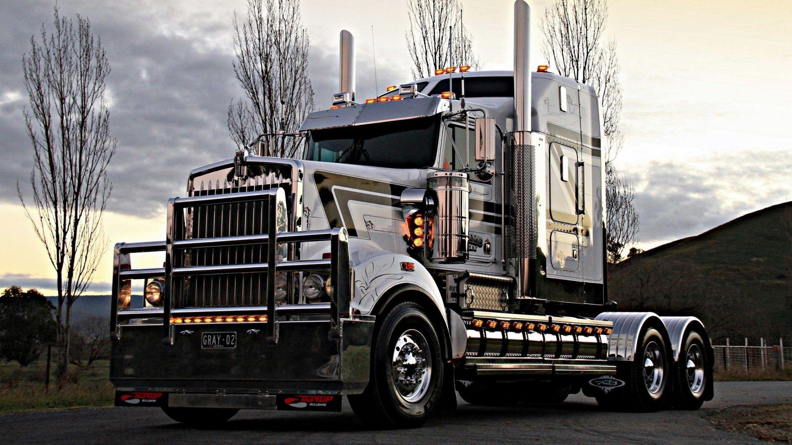 2560x1440 cars trucks USA semi 18 wheeler wheels, Desktop