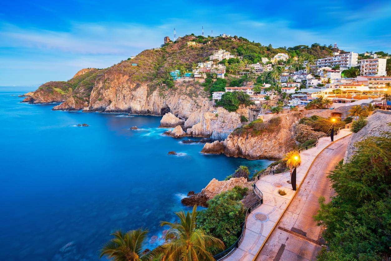 1260x840 Jpeg V.0.1 Wallpaper. Rocky Coastline With Promenade In Acapulco Mexico, CG 47, Desktop