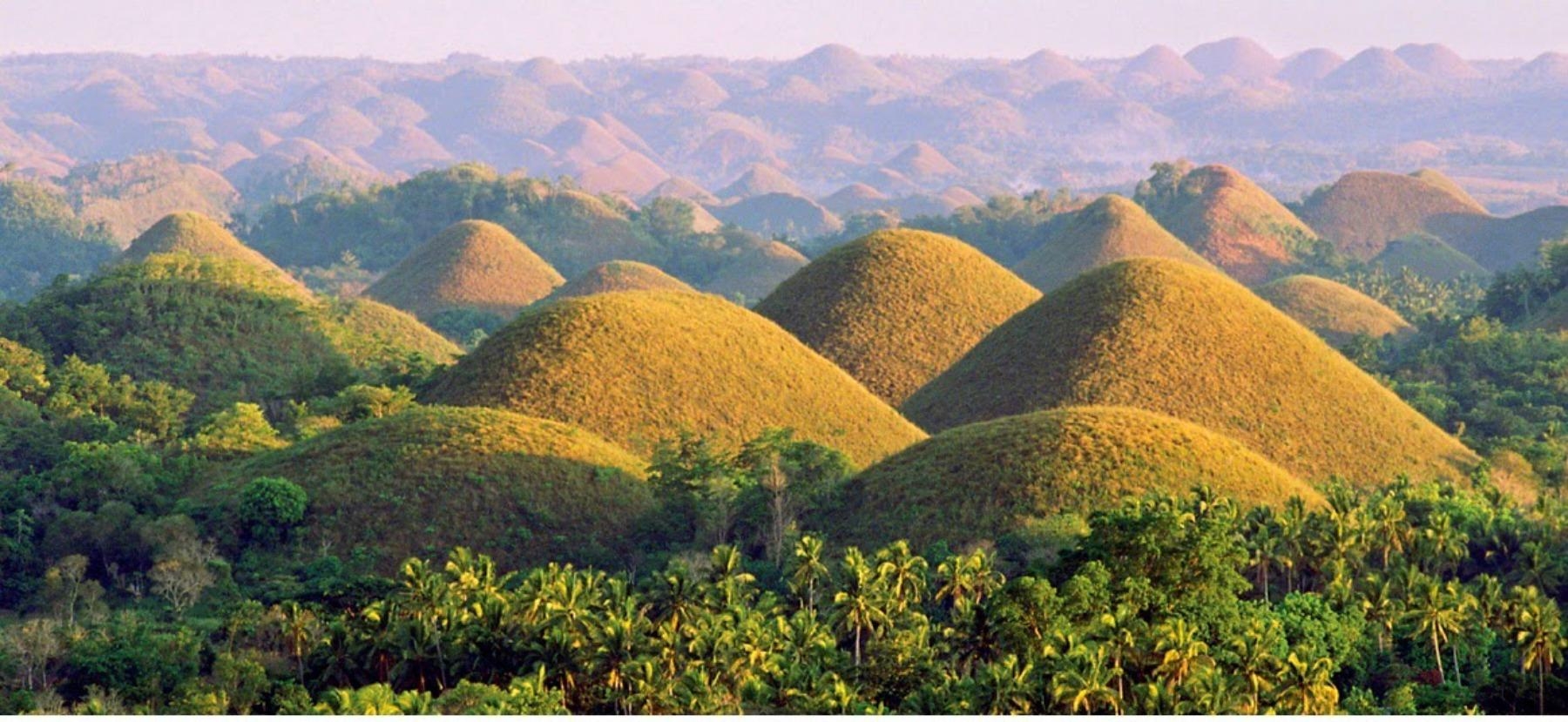 1800x830 Bohol and its Chocolate Hills (Philippines) Golden Scope, Dual Screen