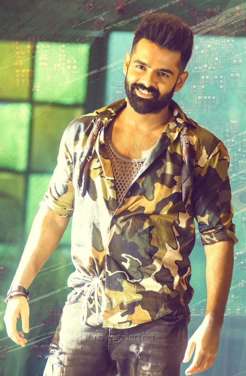 800x1230 iSmart Shankar Movie HD Image. Ram. Nidhi Agarwal. Nabha, Phone