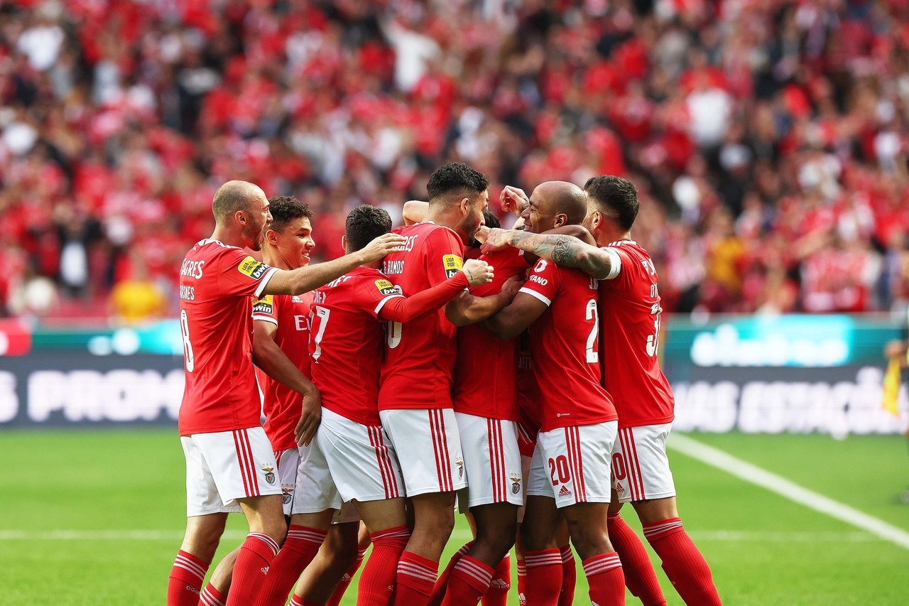 1280x860 Benfica Chaves Matchday 11 Liga Bwin, Desktop