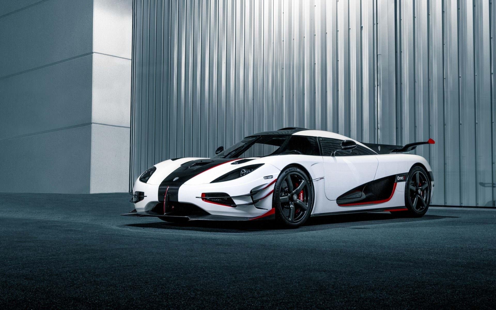 1920x1200 4k resolution wallpaper of the Koenigsegg Agera RS in white, Desktop