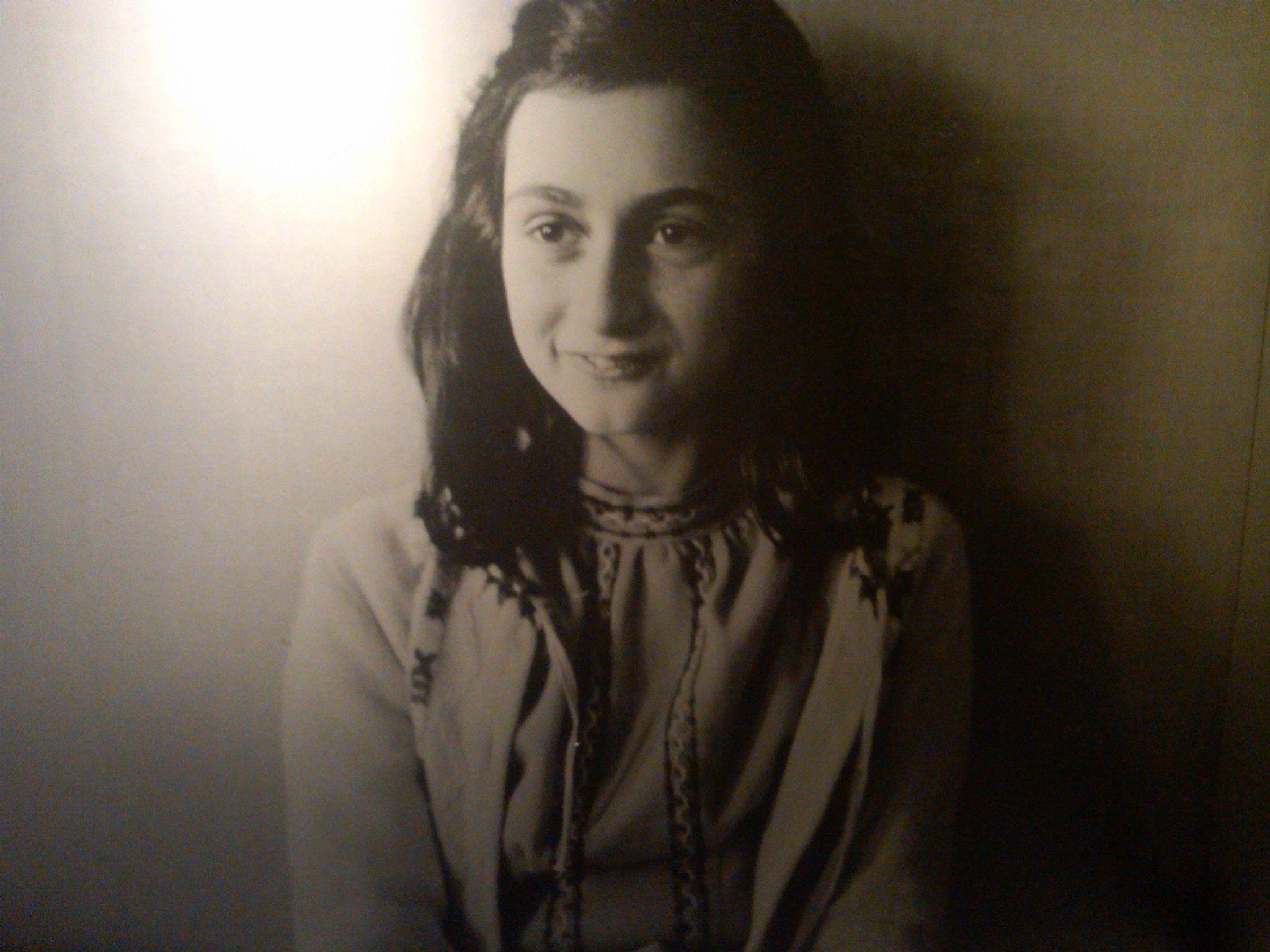 2050x1540 Anne Frank wallpaperx1536, Desktop