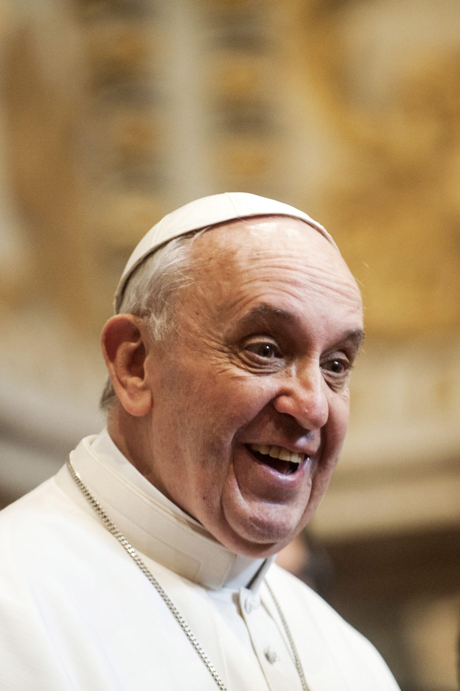 1530x2300 ALERT: The Pope Is Still Not a Marxist Deacon Omar F. A. Gutiérrez, Phone