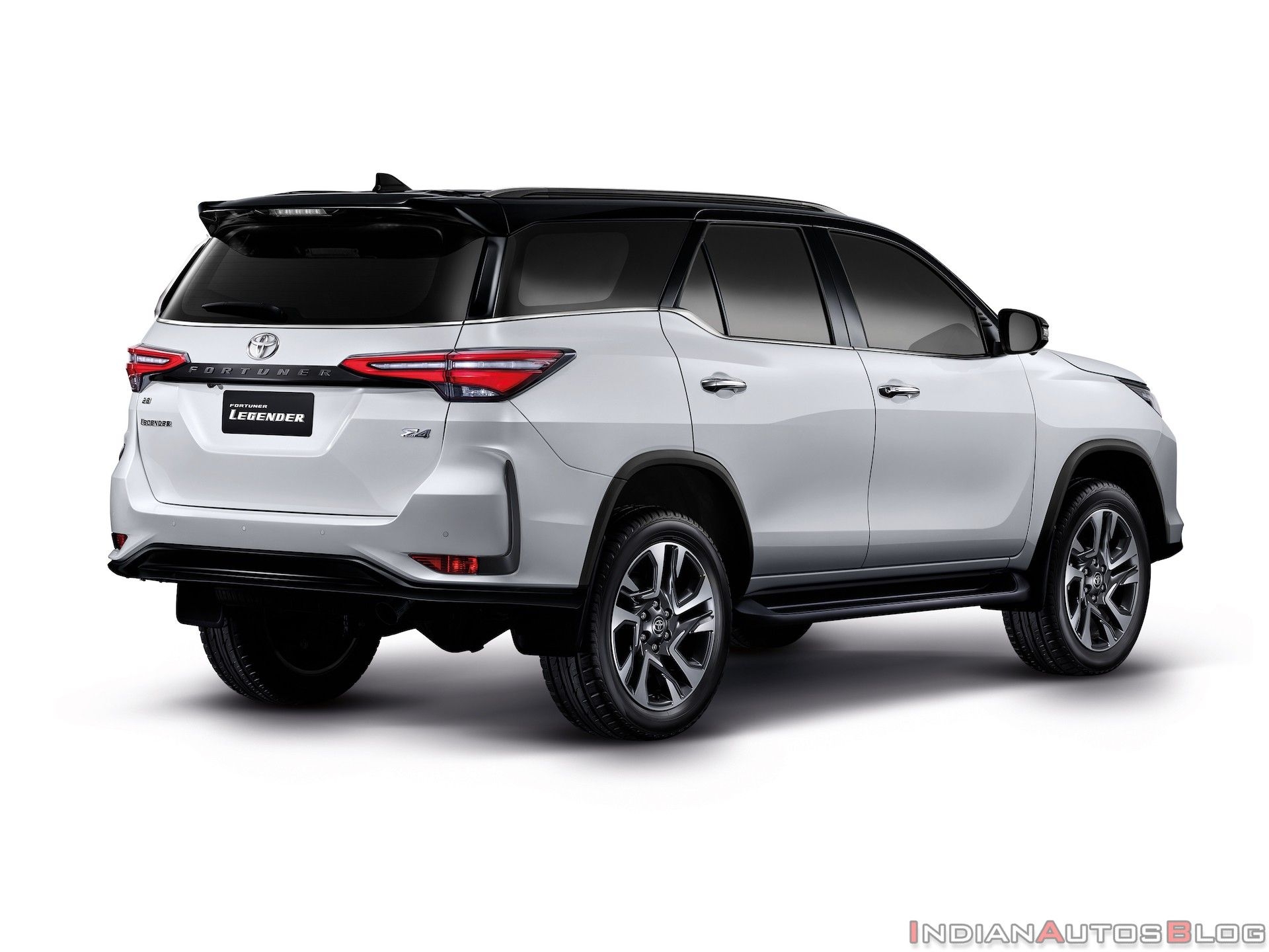 1920x1440 Toyota Fortuner Legender Exterior & Interior Detailed In 18 Full HD Image, Desktop