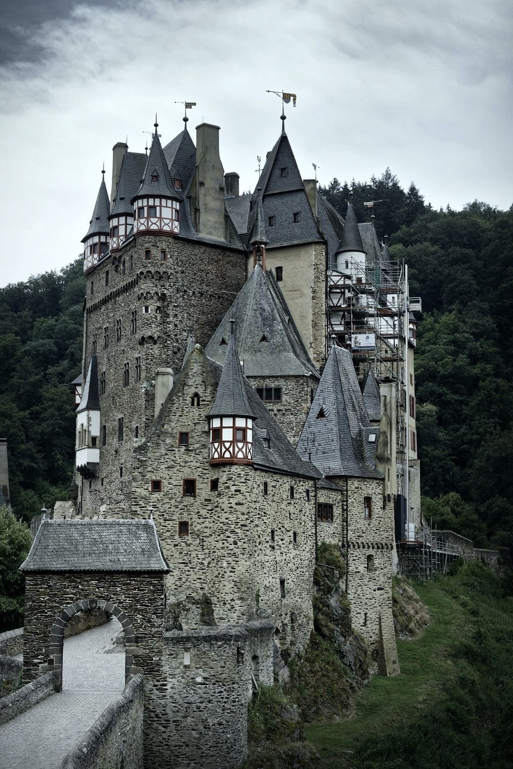 1000x1500 Dracula Castle Picture. Download Free Image, Phone