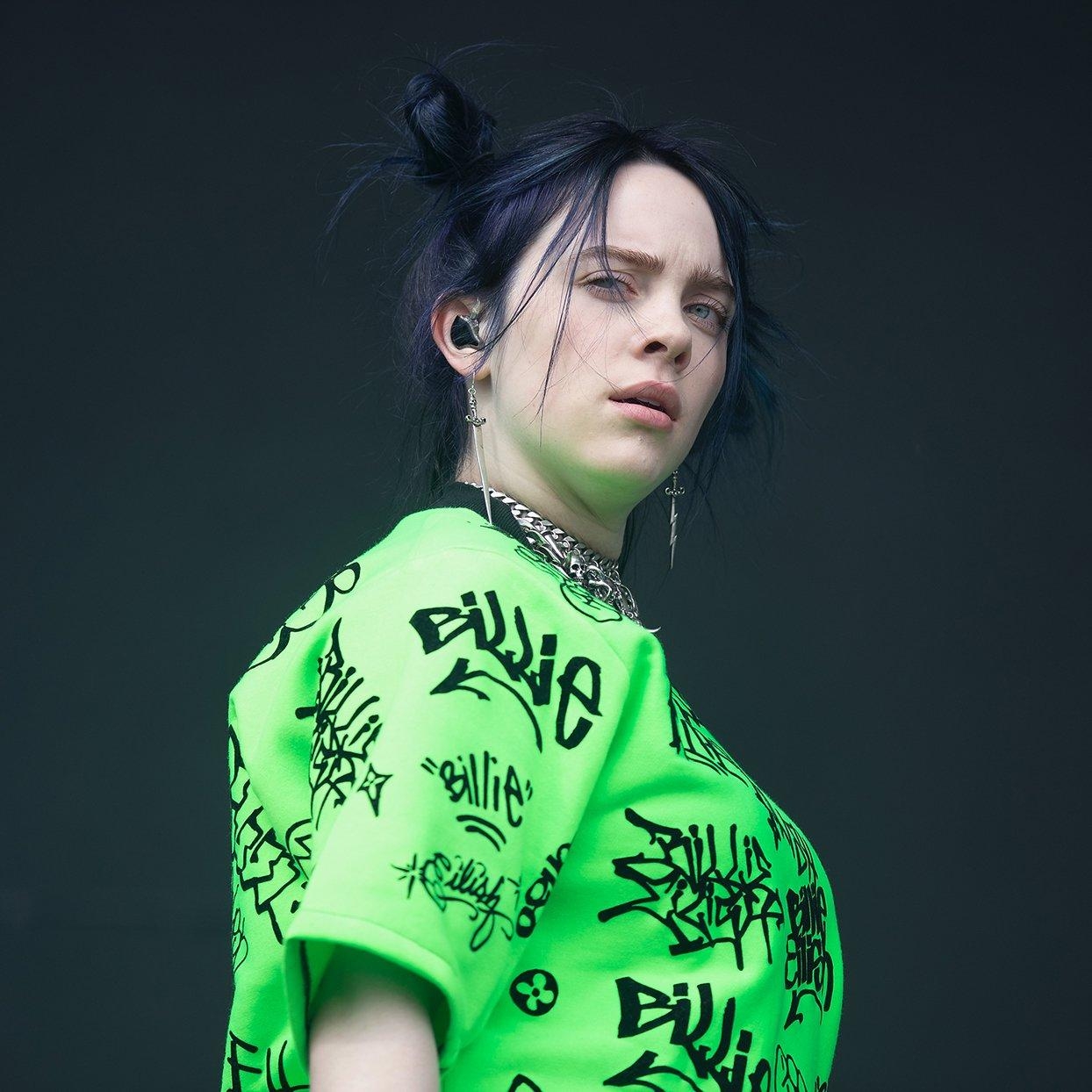 1250x1250 Billie Eilish's White Tank Top Photo Is Causing a Huge Stir, Phone