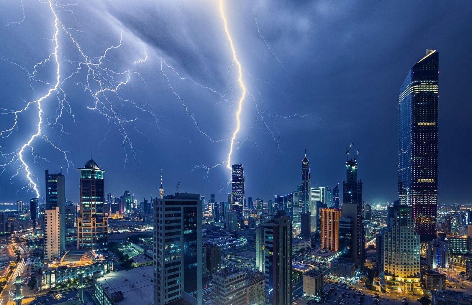 1600x1040 photography, Landscape, Lightning, Storm, Skyscraper, Architecture, Desktop