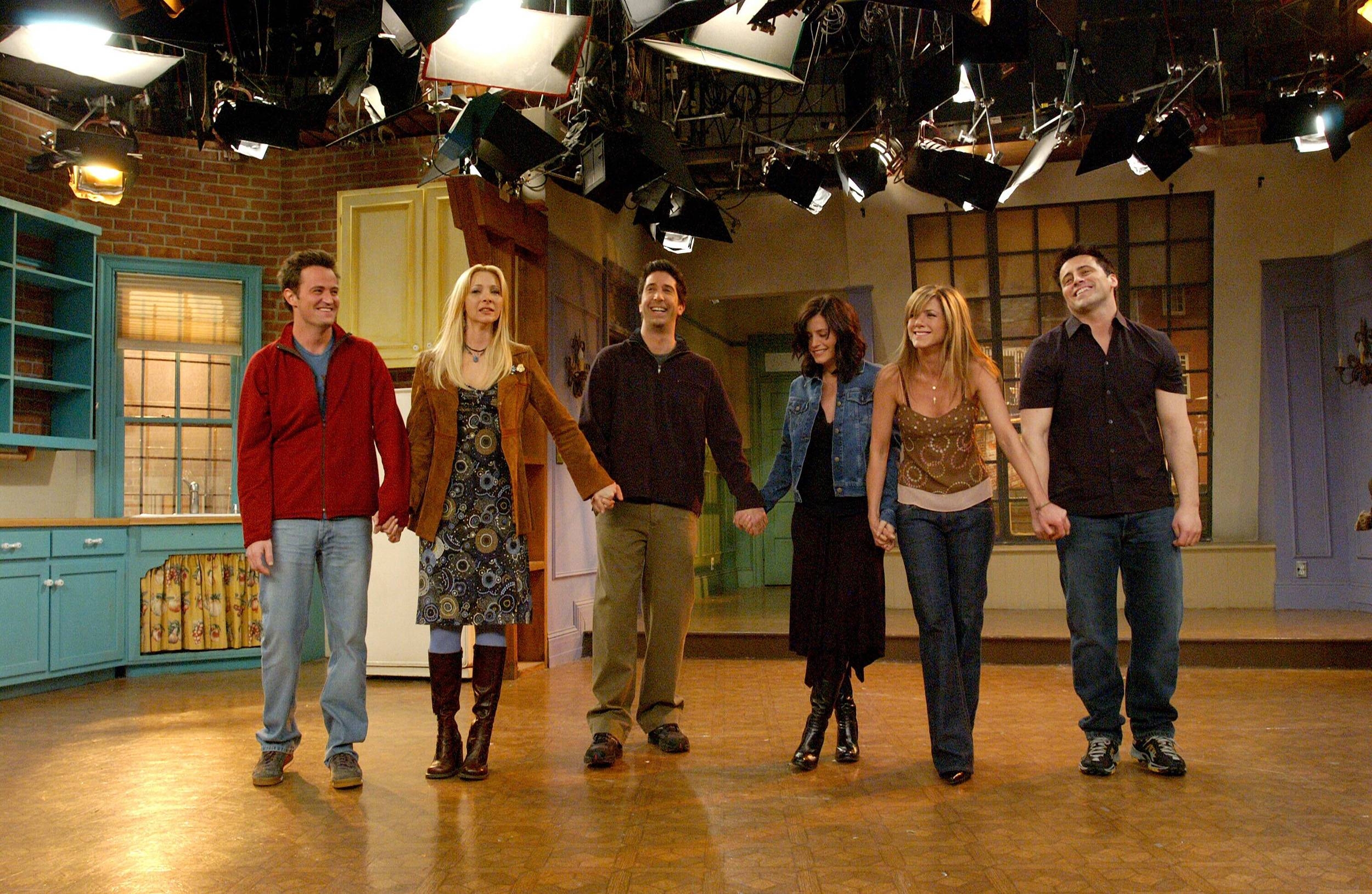 2500x1630 image For > Friends Tv Show Season 1, Desktop