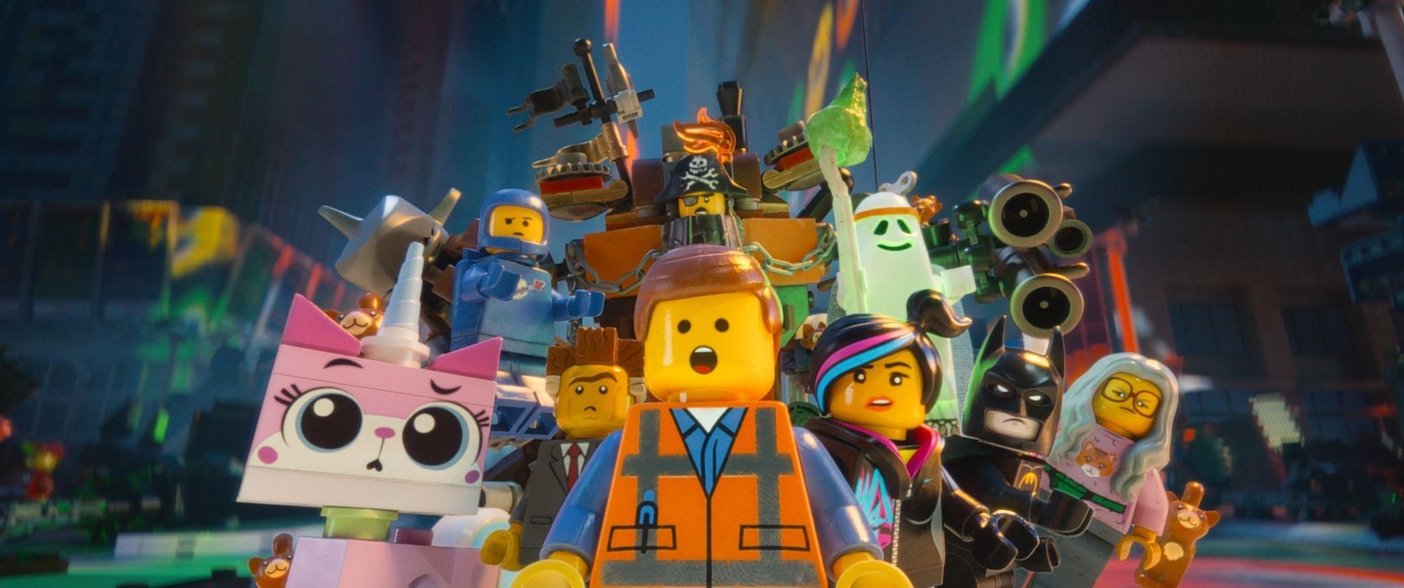 2050x860 The Lego Movie, Dual Screen