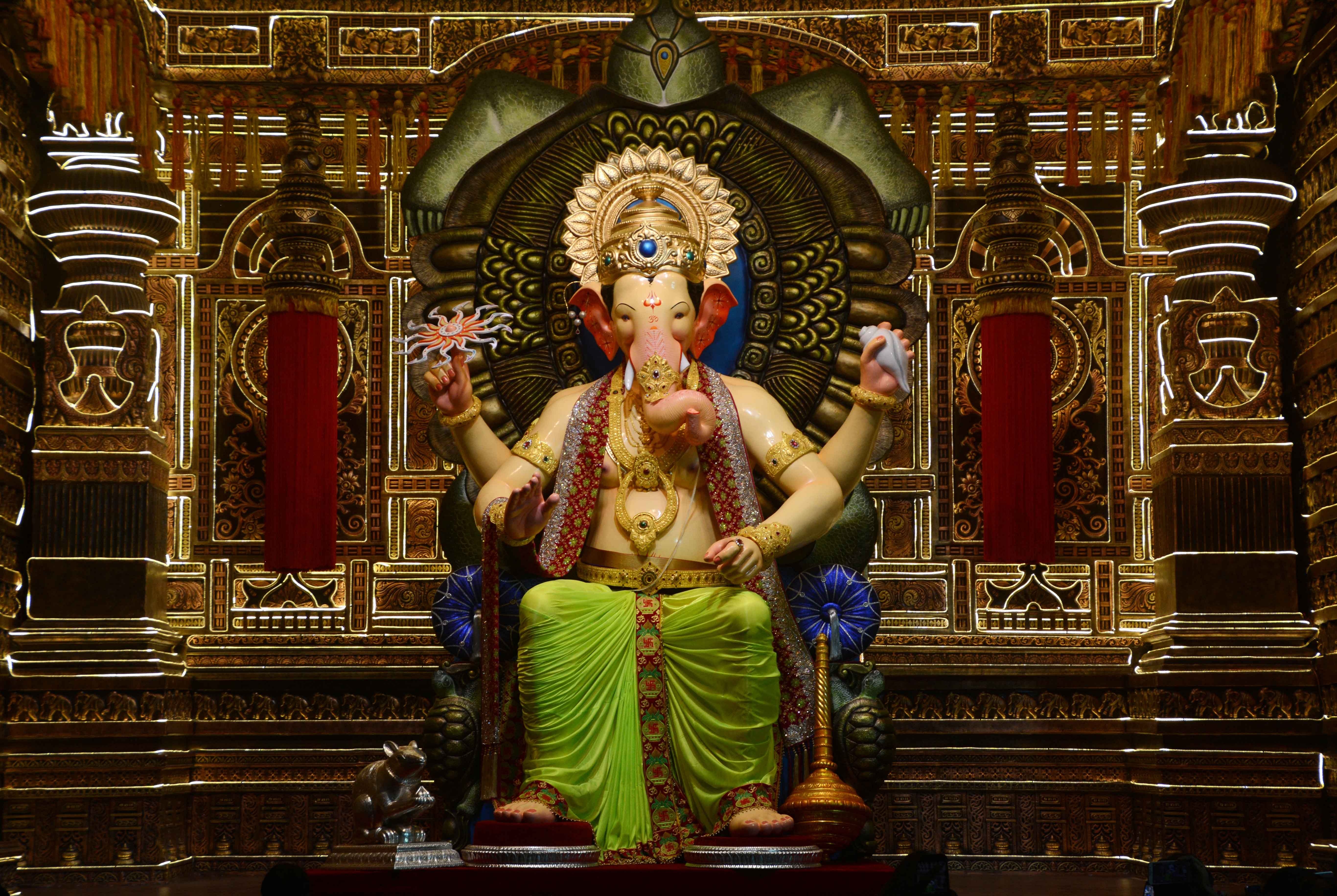 5470x3670 Ganesh Chaturthi 2017: First look of Lalbaugcha Raja, Desktop