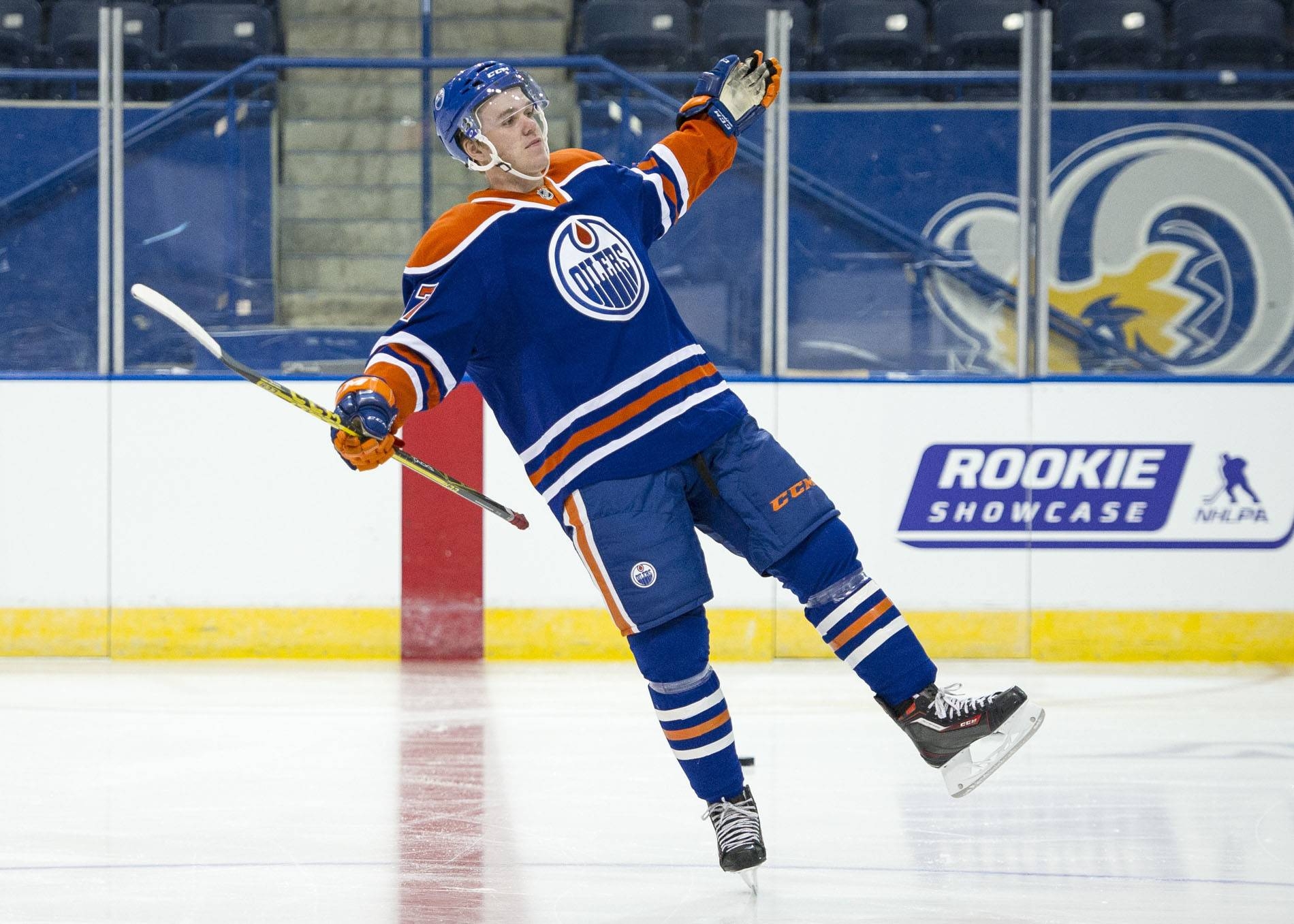 1900x1360 Excitement builds for release of Connor McDavid's NHL rookie card, Desktop