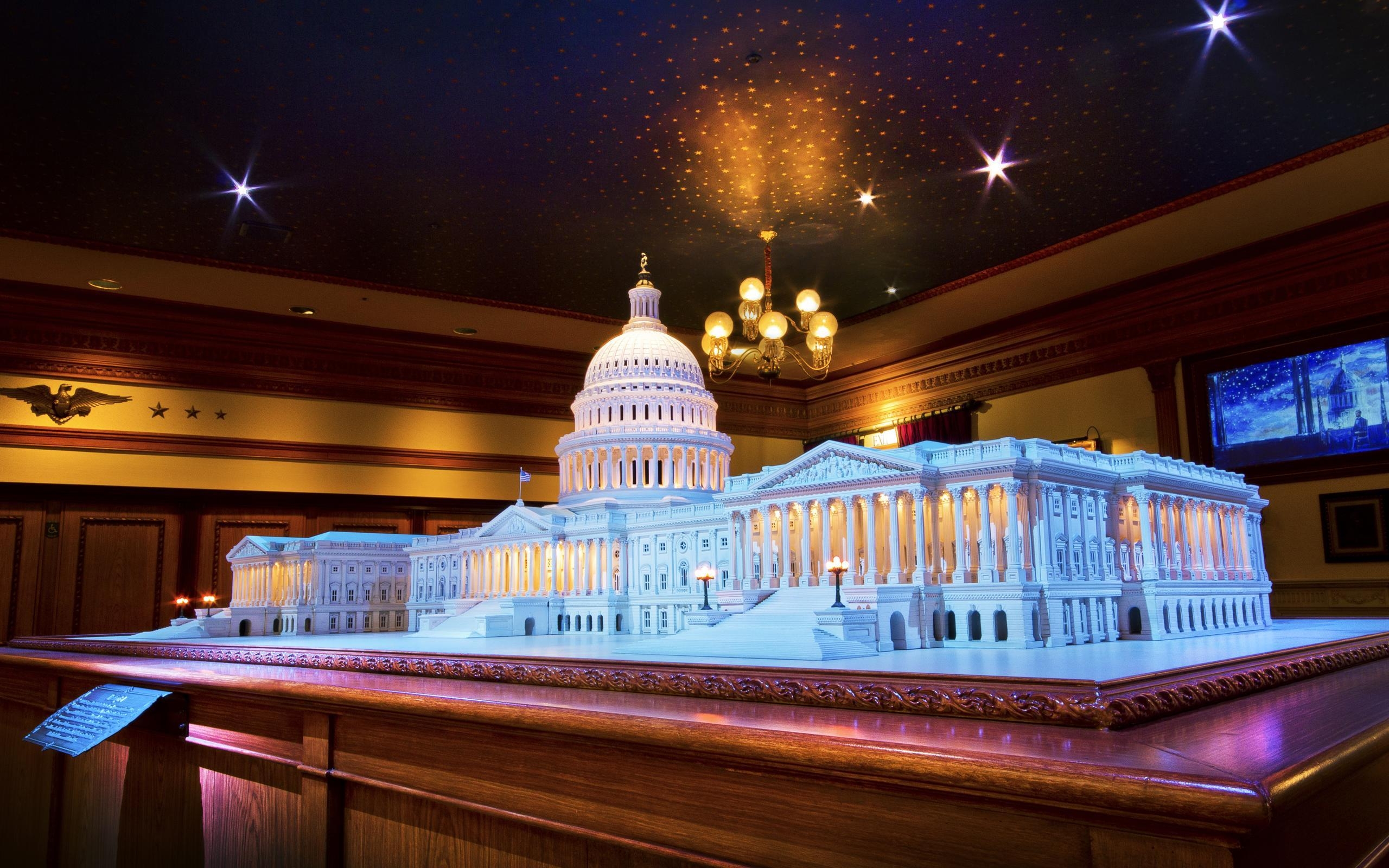 2560x1600 United States Capitol, The Disneyland Story presenting Great Moments, Desktop