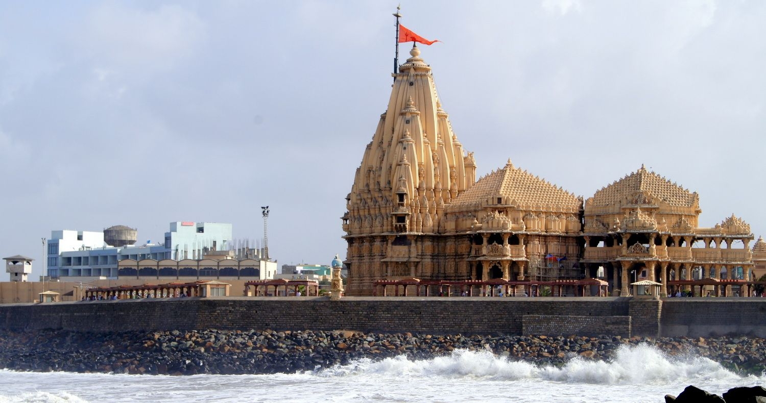 1500x790 About Somnath Temple, Gir Somnath Gujarat Very Famous Temple, Desktop