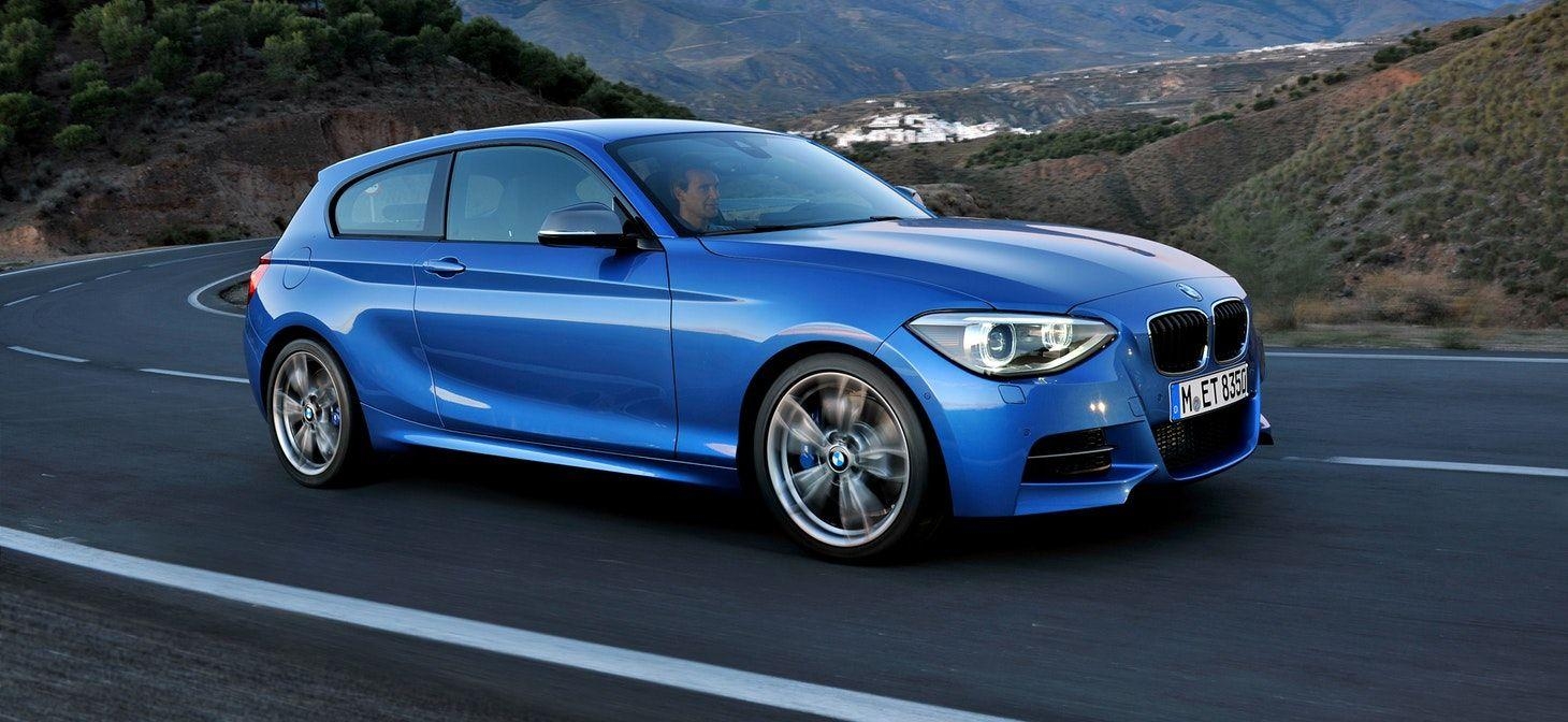 1460x680 BMW 1 Series 3 Door And M135i (F21) Official Wallpaper, Info, Specs, Dual Screen