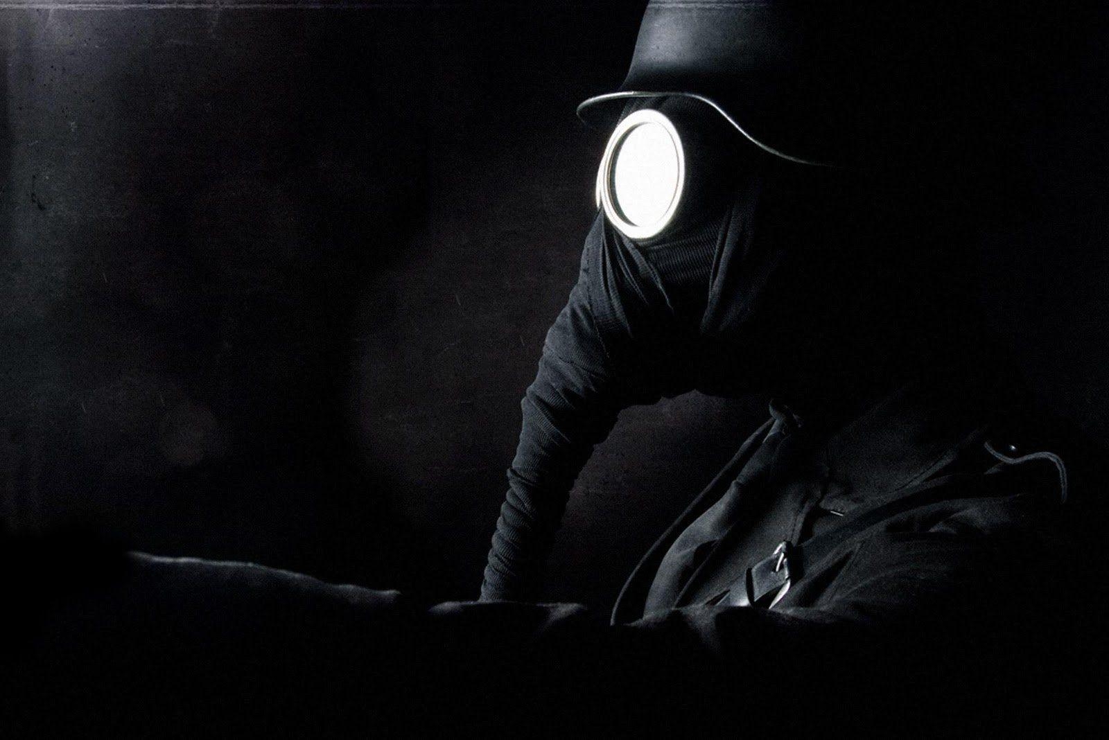 1600x1070 Toxic Mask Wallpaper, Desktop