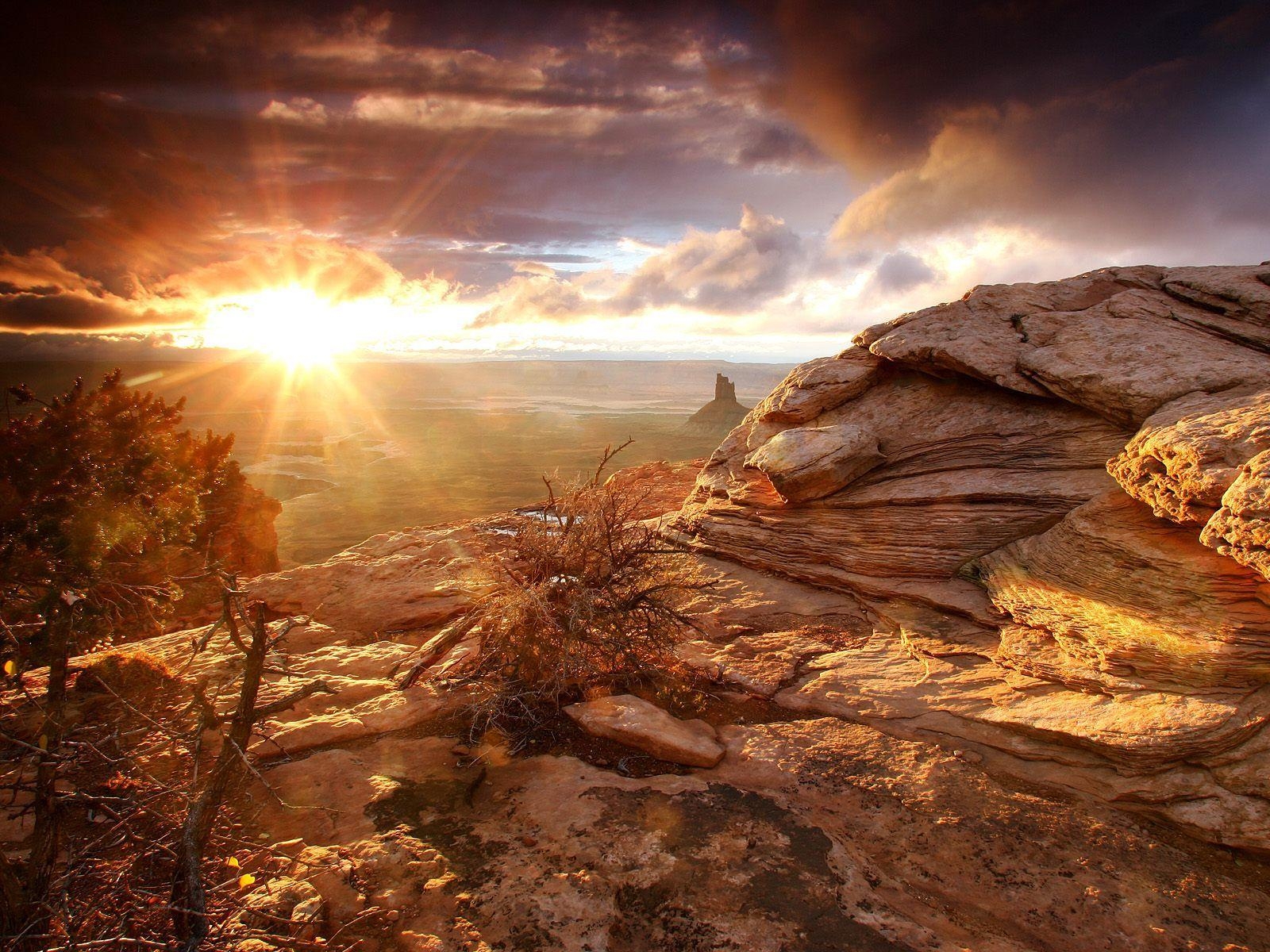 1600x1200 Canyonlands National Park Wallpaper, Desktop