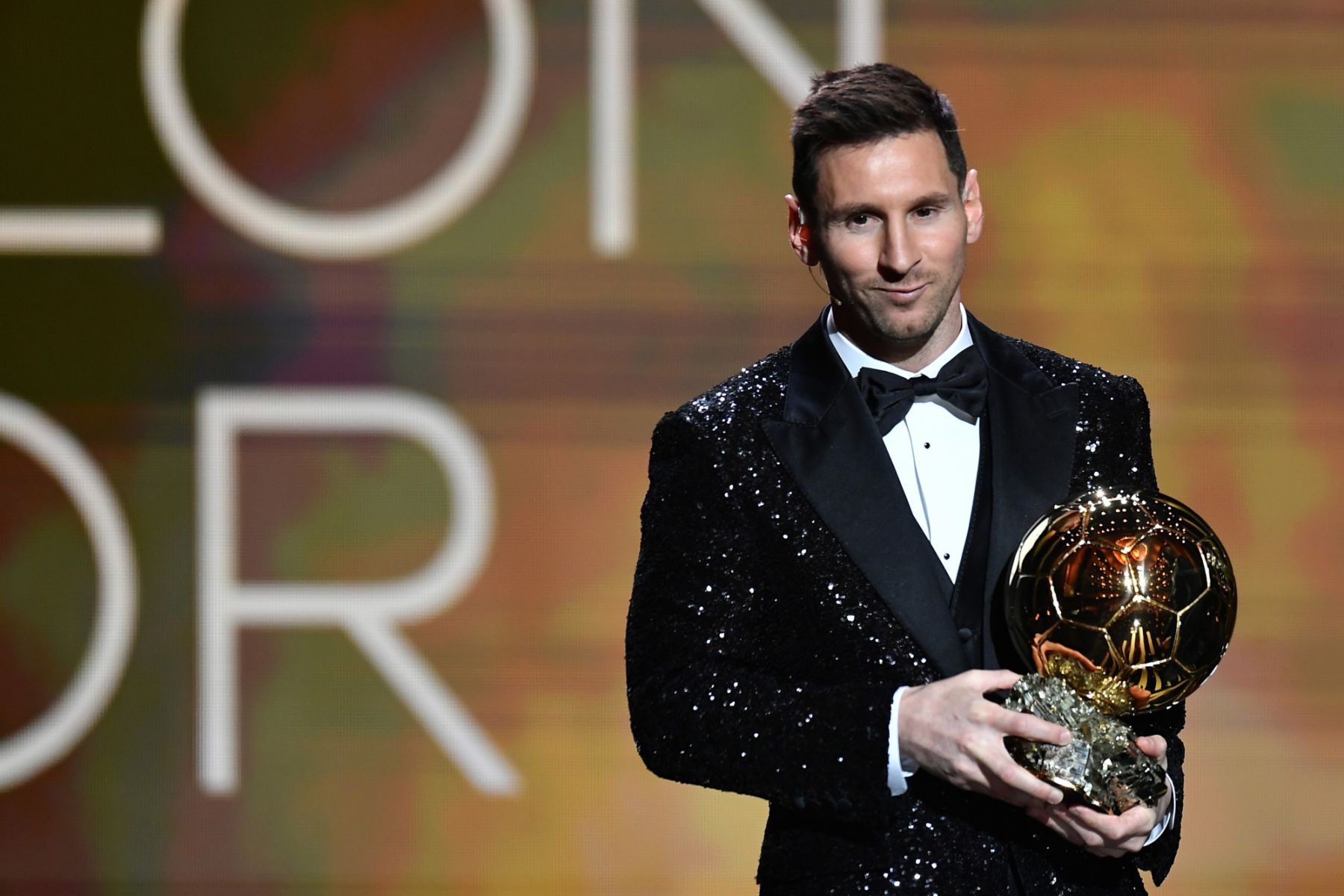 1800x1200 All The Looks Lionel Messi has Worn to the Ballon d'Or Awards, Desktop