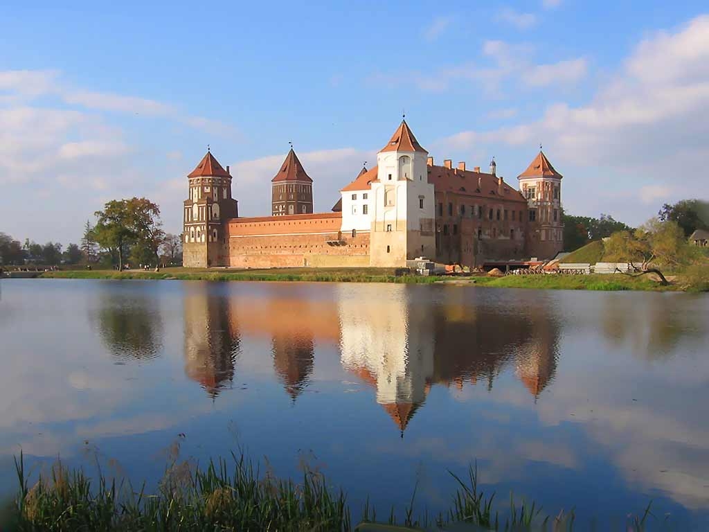 1030x770 Belarus Castles Cities, Desktop