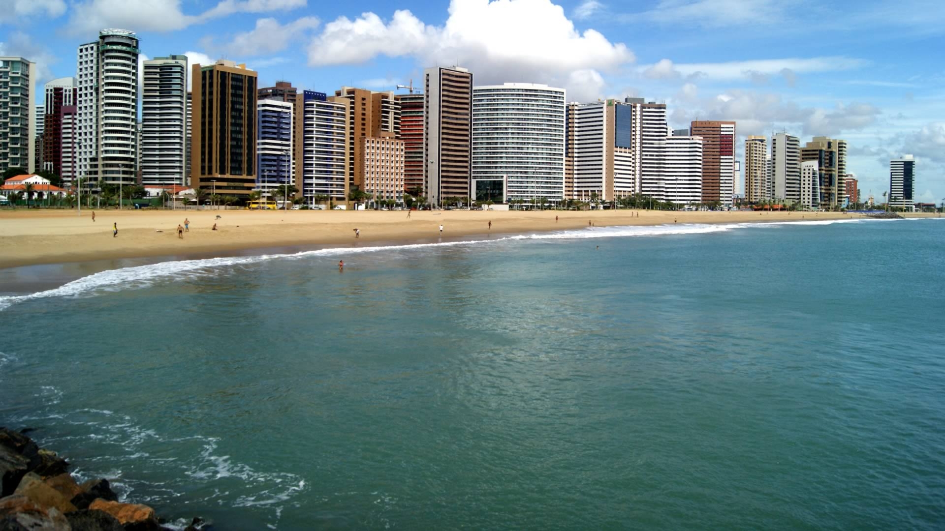 1920x1080 Fortaleza Beach, Desktop