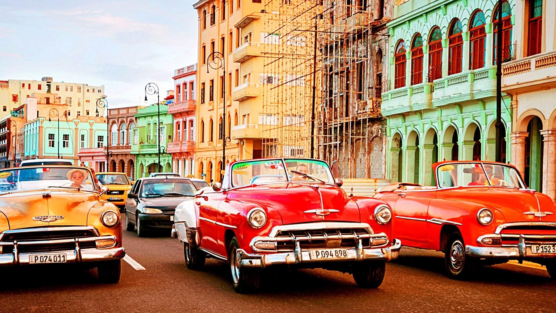 1920x1080 Retro Cars In Havana, Cuba, Desktop