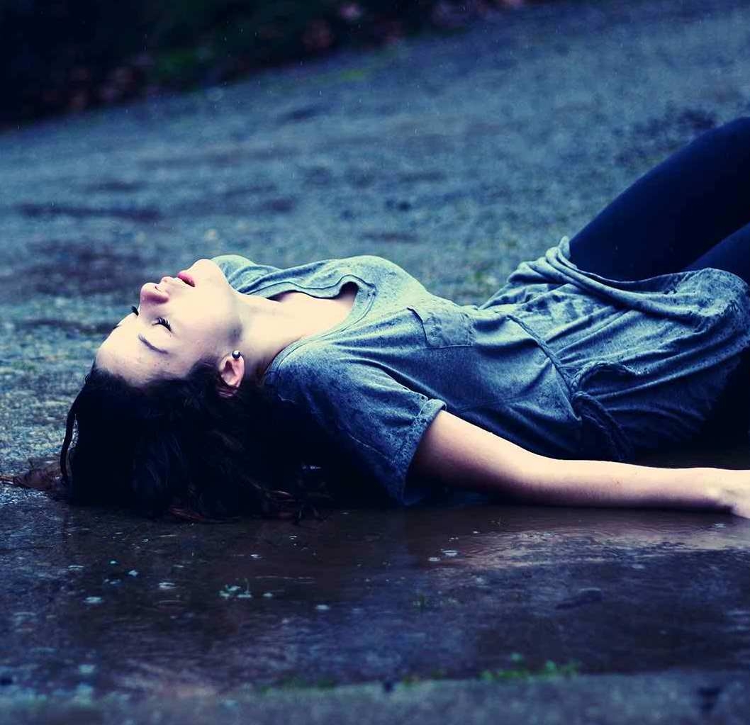 1060x1030 Cute Girl Laydown On Rain Whatsapp Profile Dp Sad Girl Whatsapp Dp HD Wallpaper, Desktop