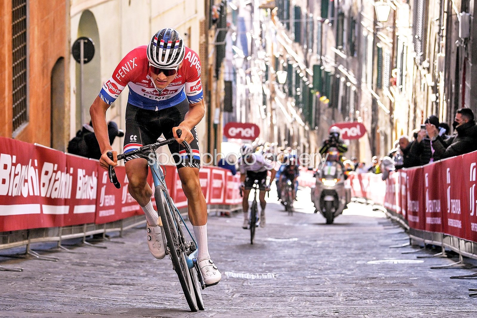 1600x1070 Mathieu Van Der Poel Netherlands Strade Bianche Siena Italy 2021 Image, Desktop