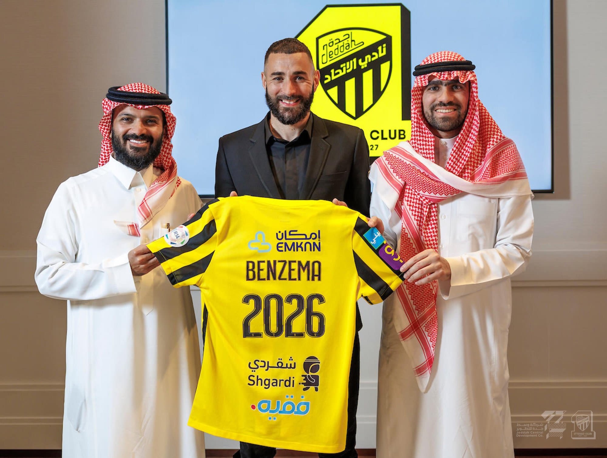 2000x1510 Karim Benzema Signs For Saudi Team Al Ittihad After Leaving Real Madrid, Desktop