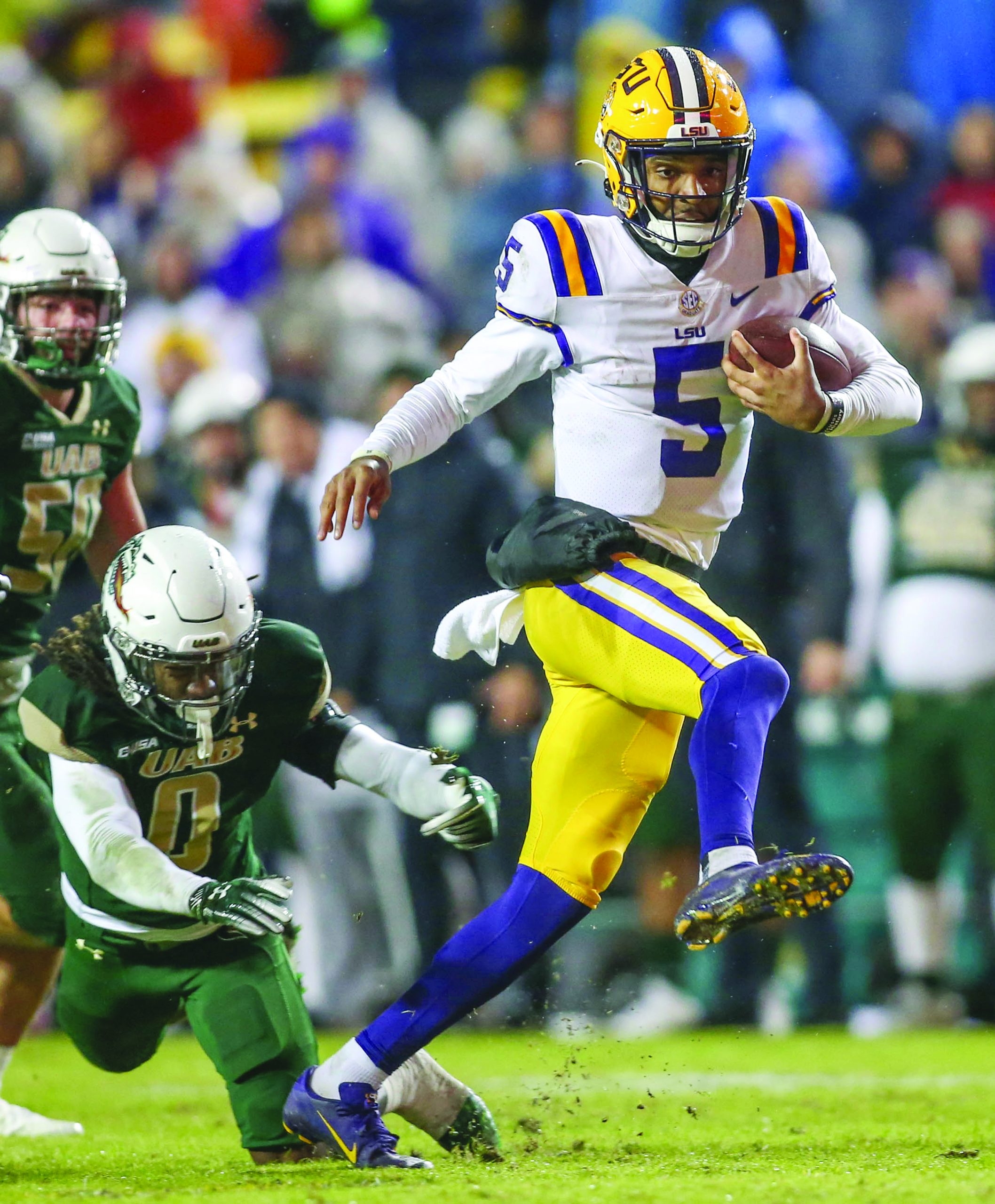 2120x2560 LSU quarterback Jayden Daniels, Phone