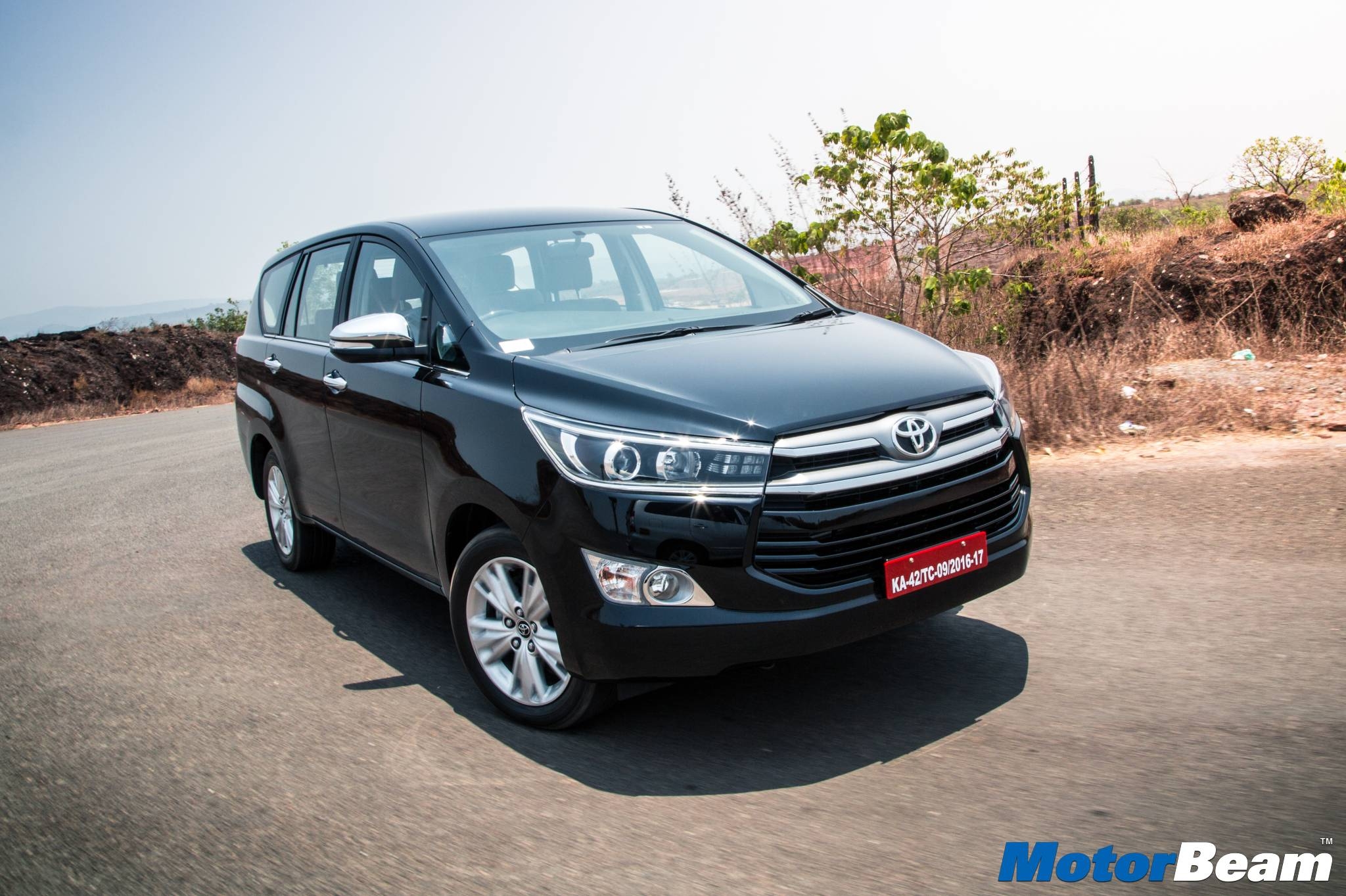 2050x1370 Toyota Innova Crysta G Plus Price Starts At Rs. 15.57 Lakhs, Desktop