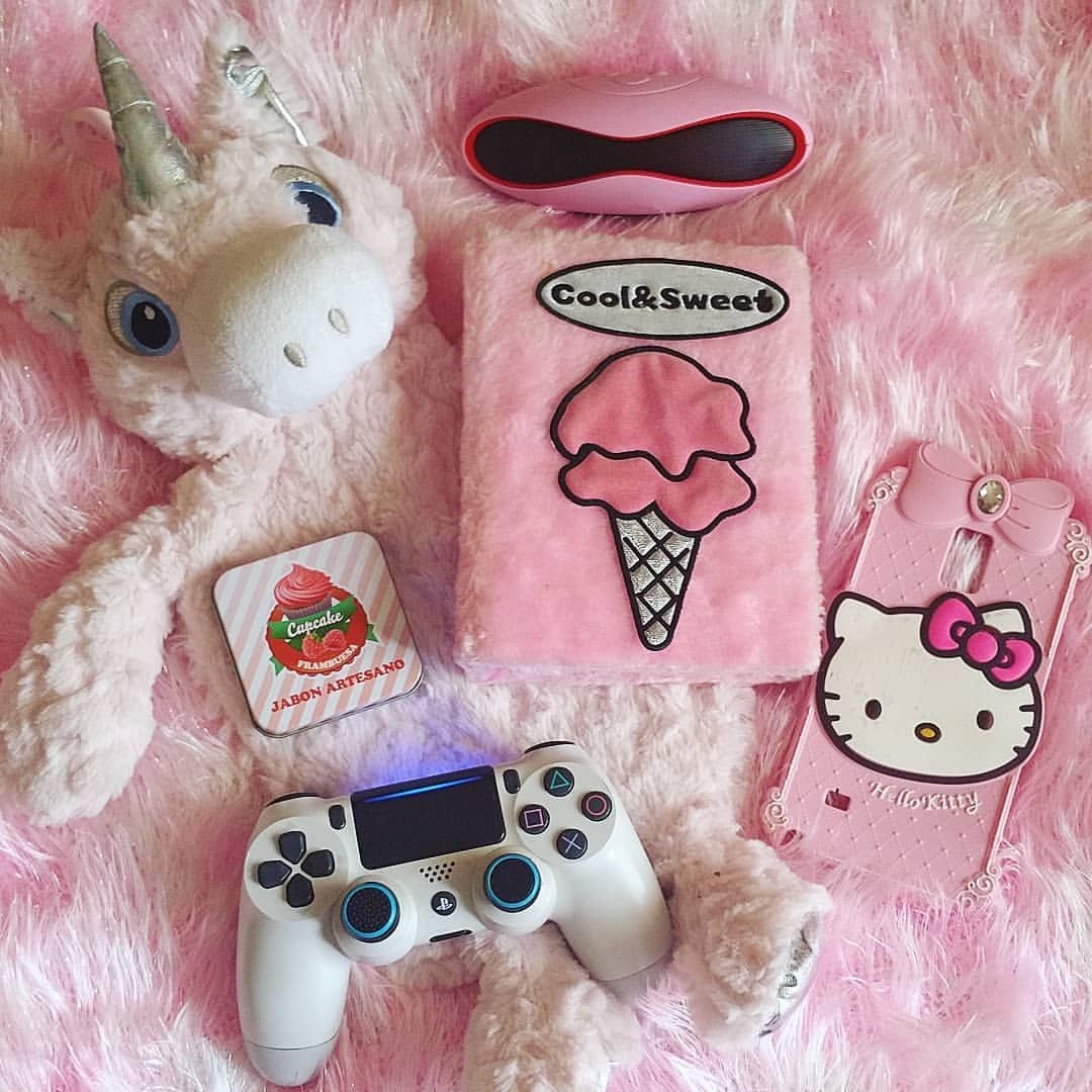 1080x1080 Gαmer Girl. Magical girl, Hello kitty, Kawaii, Phone