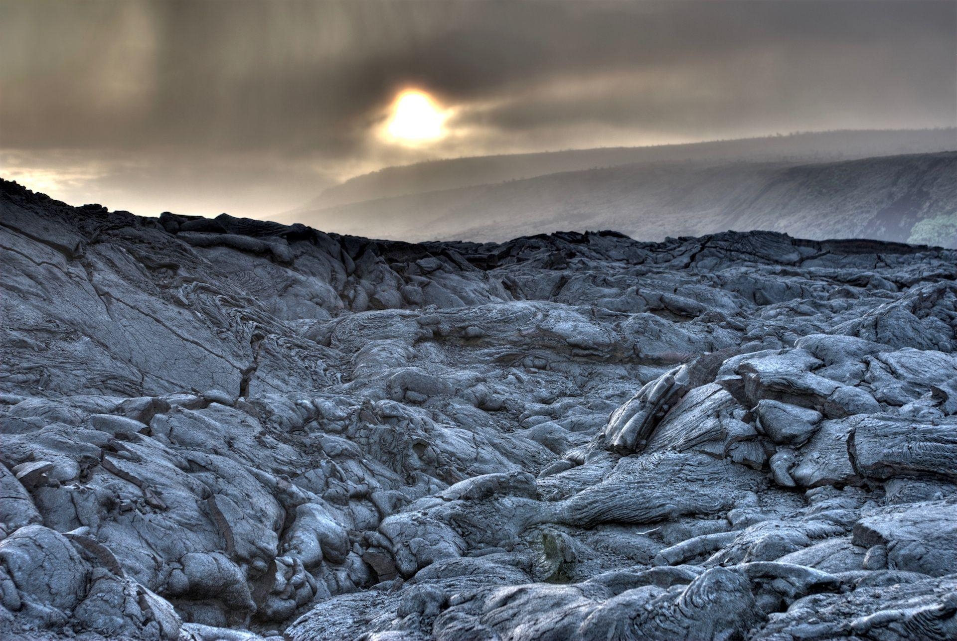 1920x1290 Awesome and Fiery Big Island Hawaii Volcano Image, Desktop