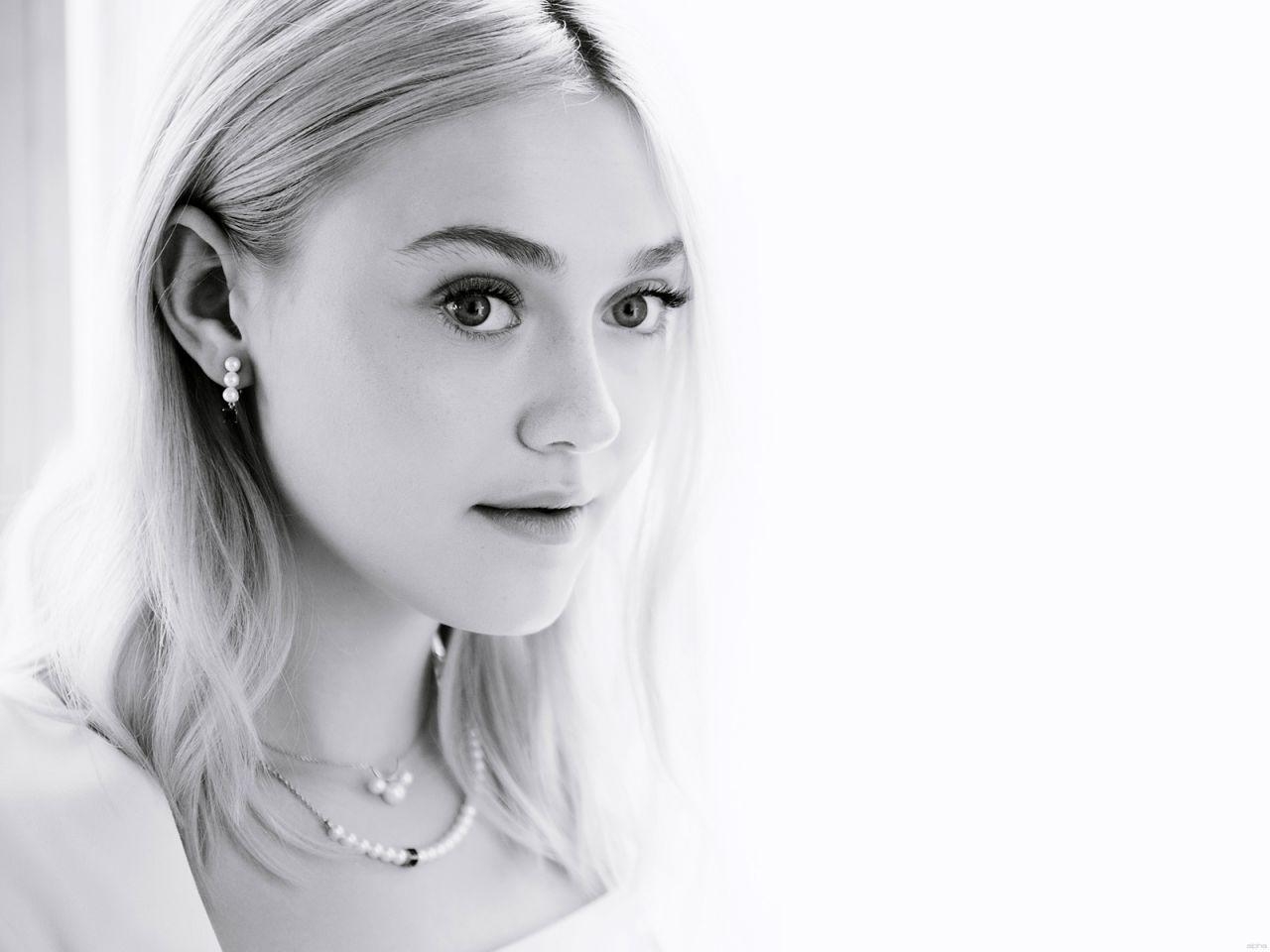 1280x960 Dakota Fanning Wallpaper Download #A381Y61, Desktop