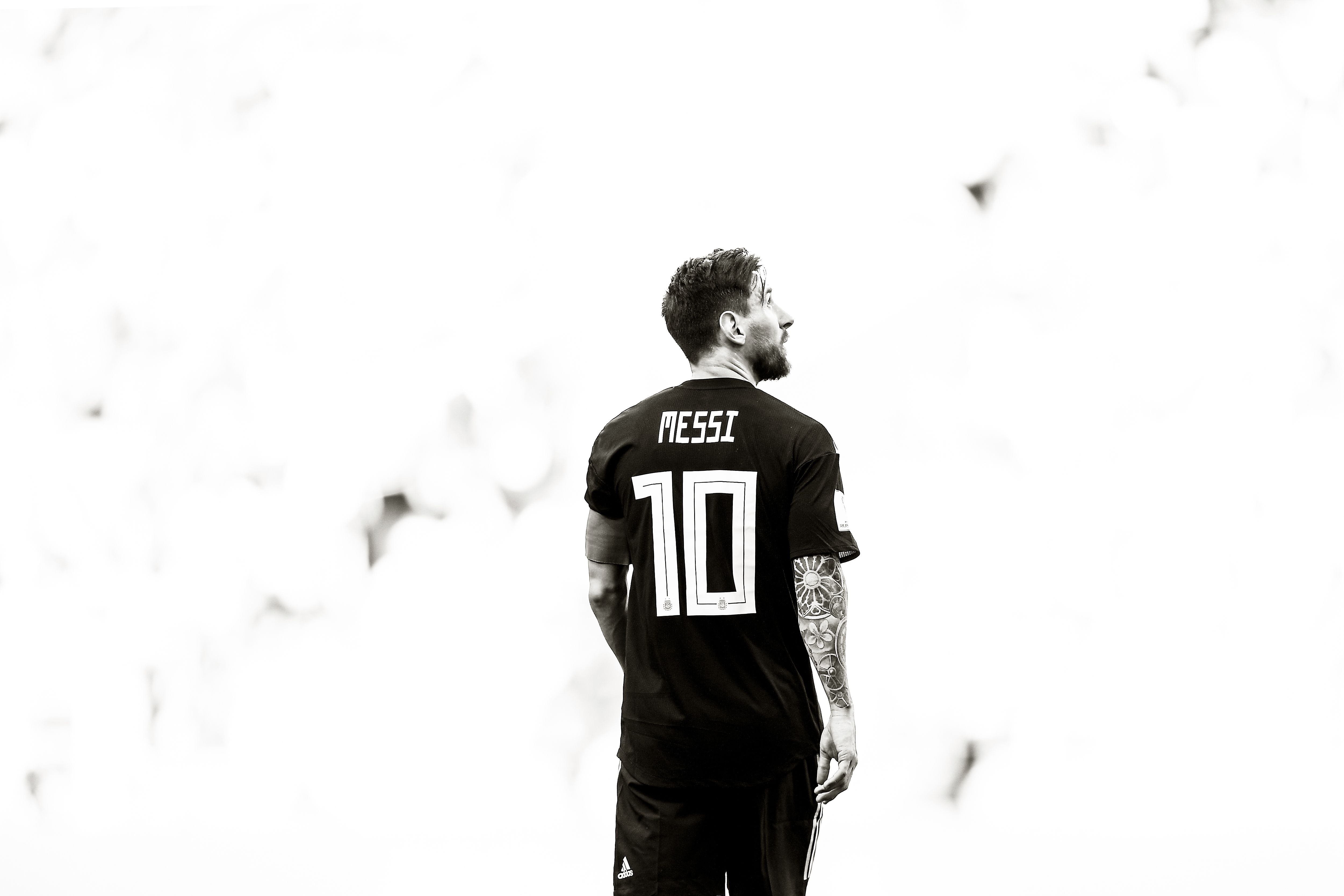 5010x3340 Lionel Messi Monochrome Laptop Full HD 1080P HD 4k Wallpaper, Image, Background, Photo and Picture, Desktop