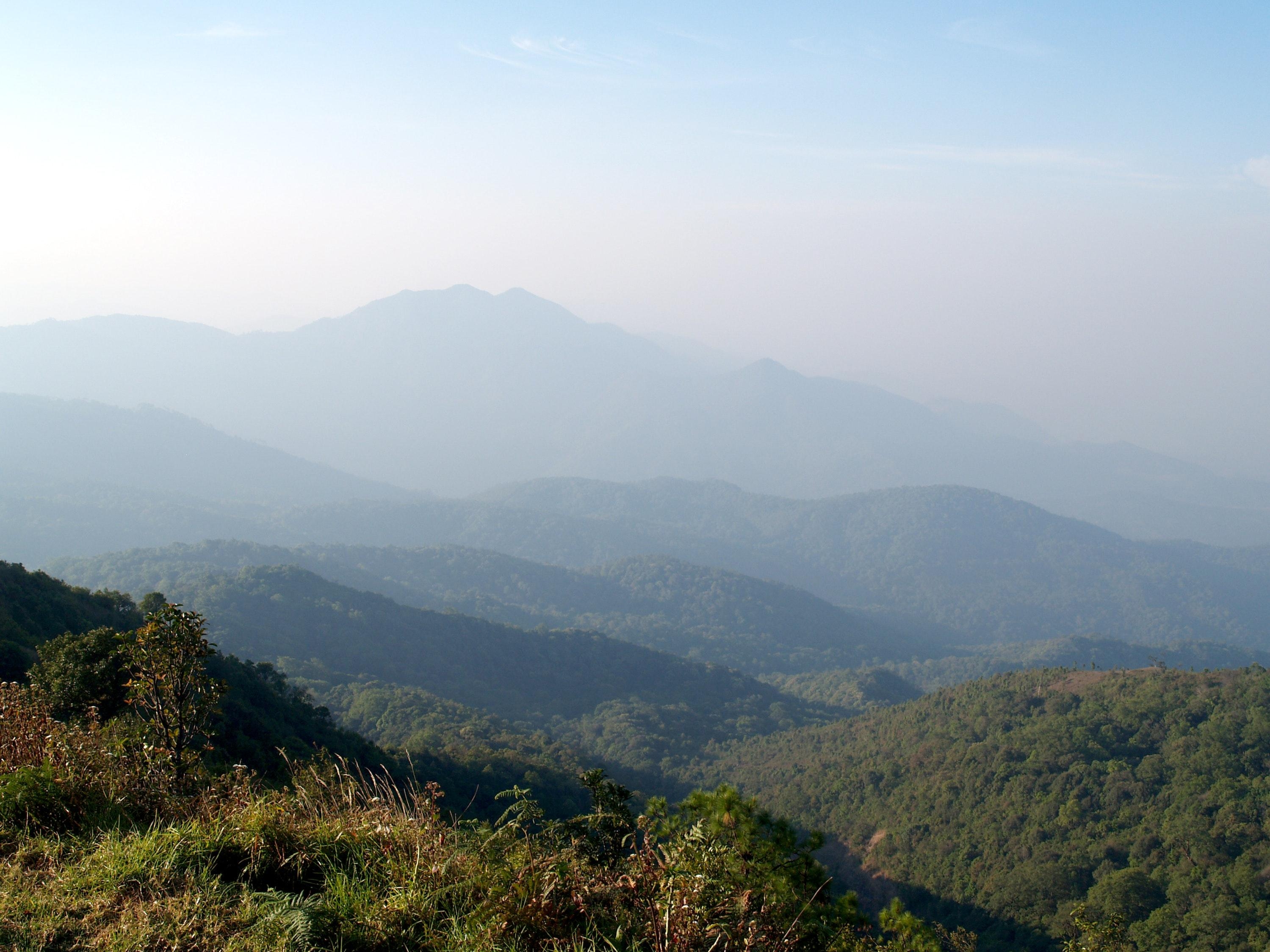 3000x2250 Engaging Chiang Mai Photo, Desktop