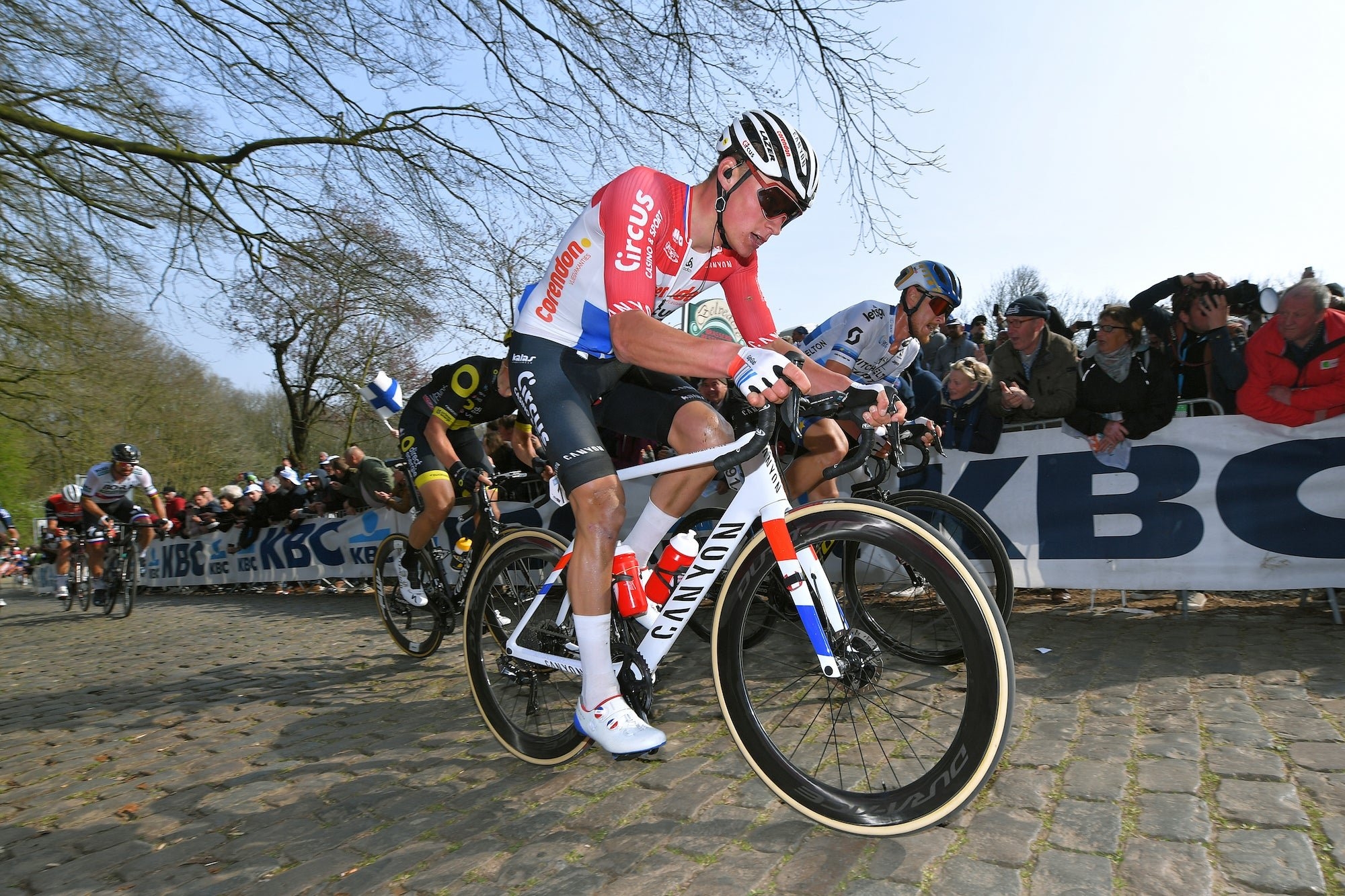 2000x1340 The Outer Line: Are there any limits to what Mathieu van der Poel can achieve?, Desktop