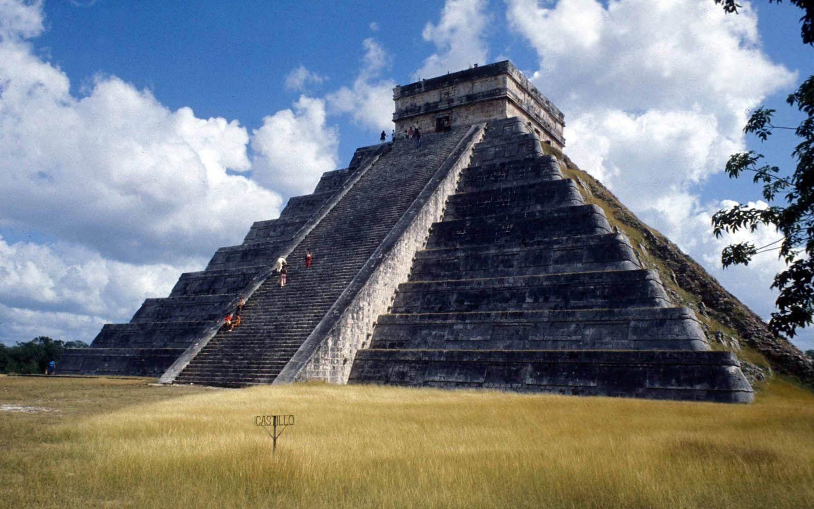 1600x1000 wallpaper: Chichen Itza, Yucatan, Mexico, Desktop