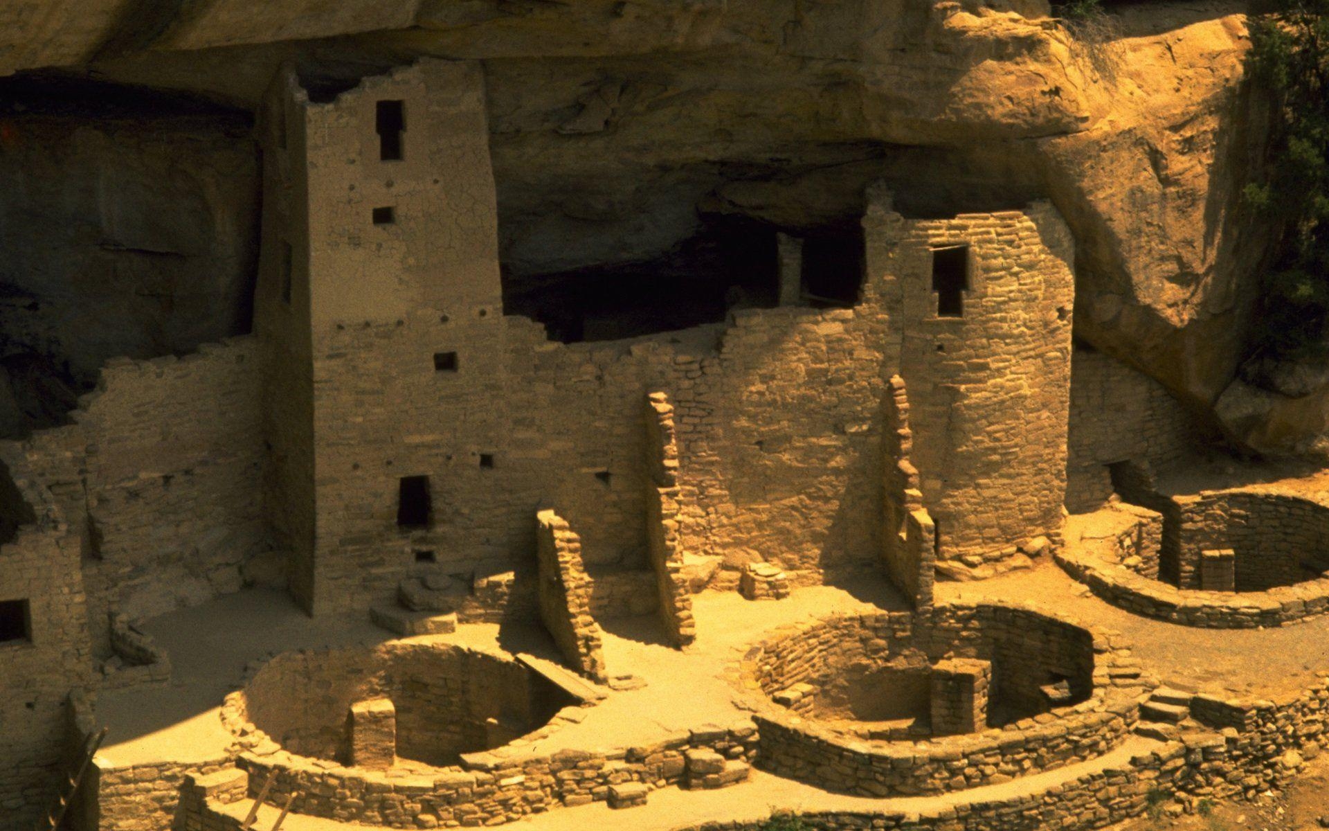 1920x1200 Ancient Dwellings, Desktop
