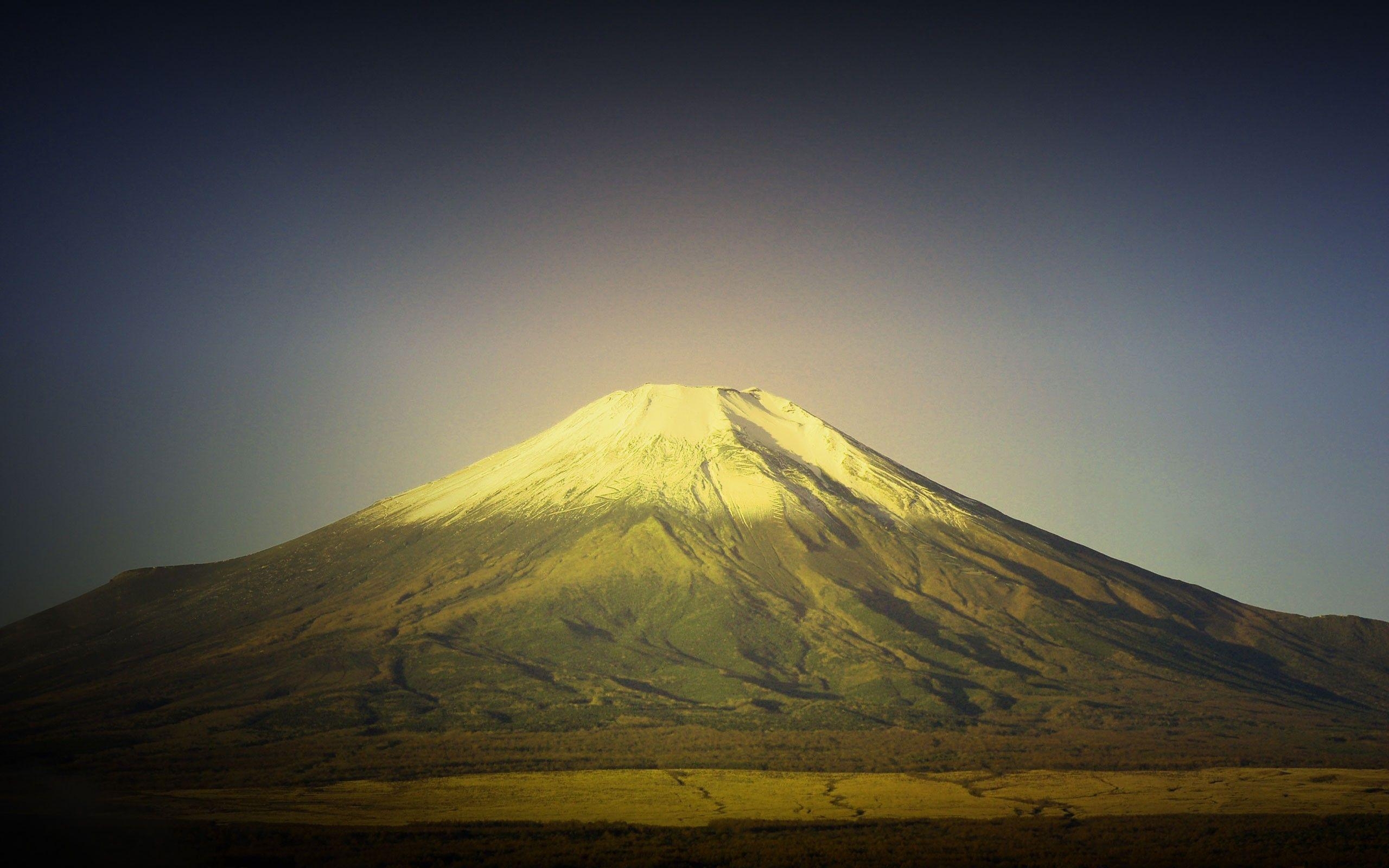 2560x1600 Top of Africa, Mount Kilimanjaro wallpaper and image, Desktop