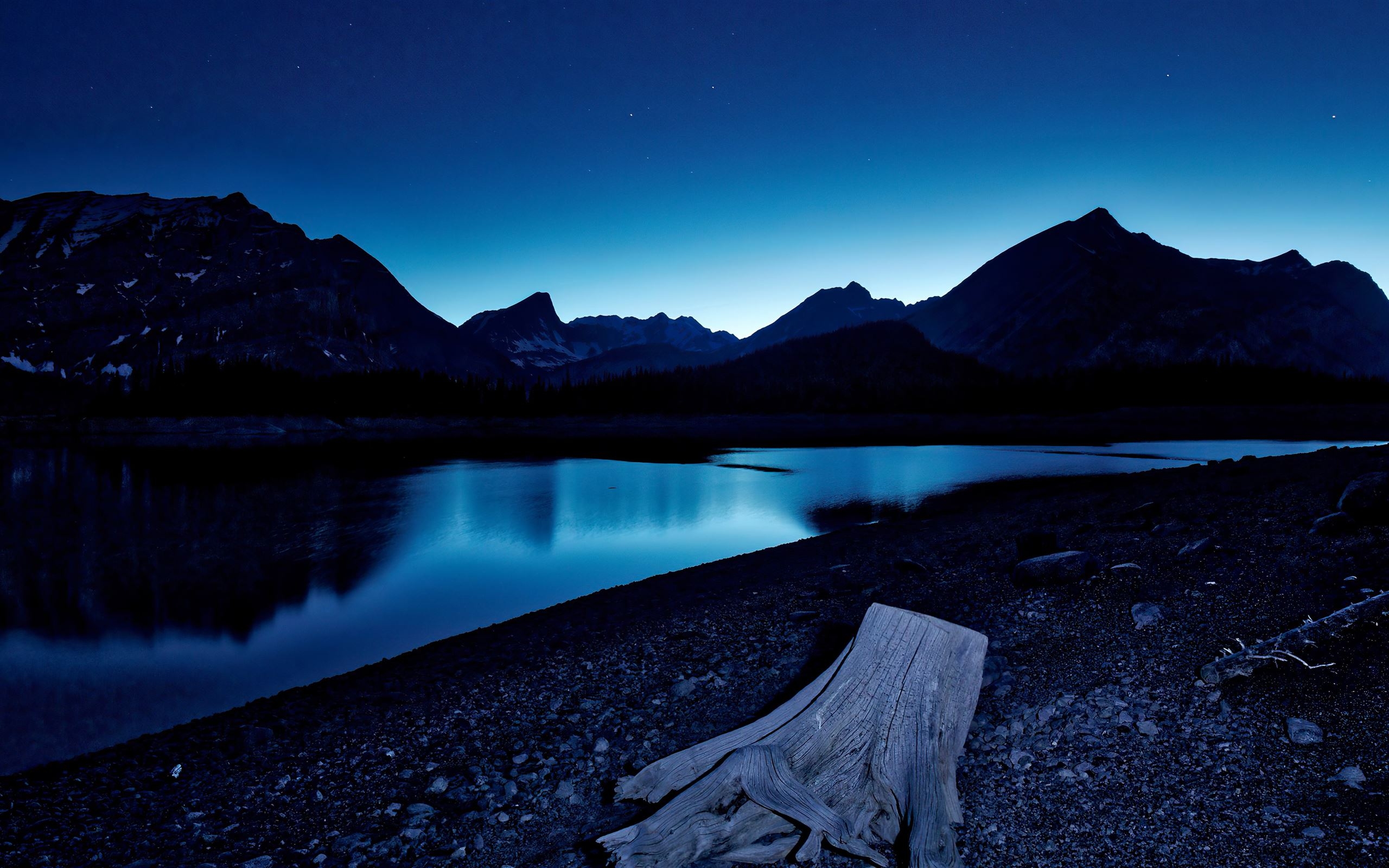 2560x1600 blue hour kananaskis lake stars 8k MacBook Air Wallpaper Download, Desktop